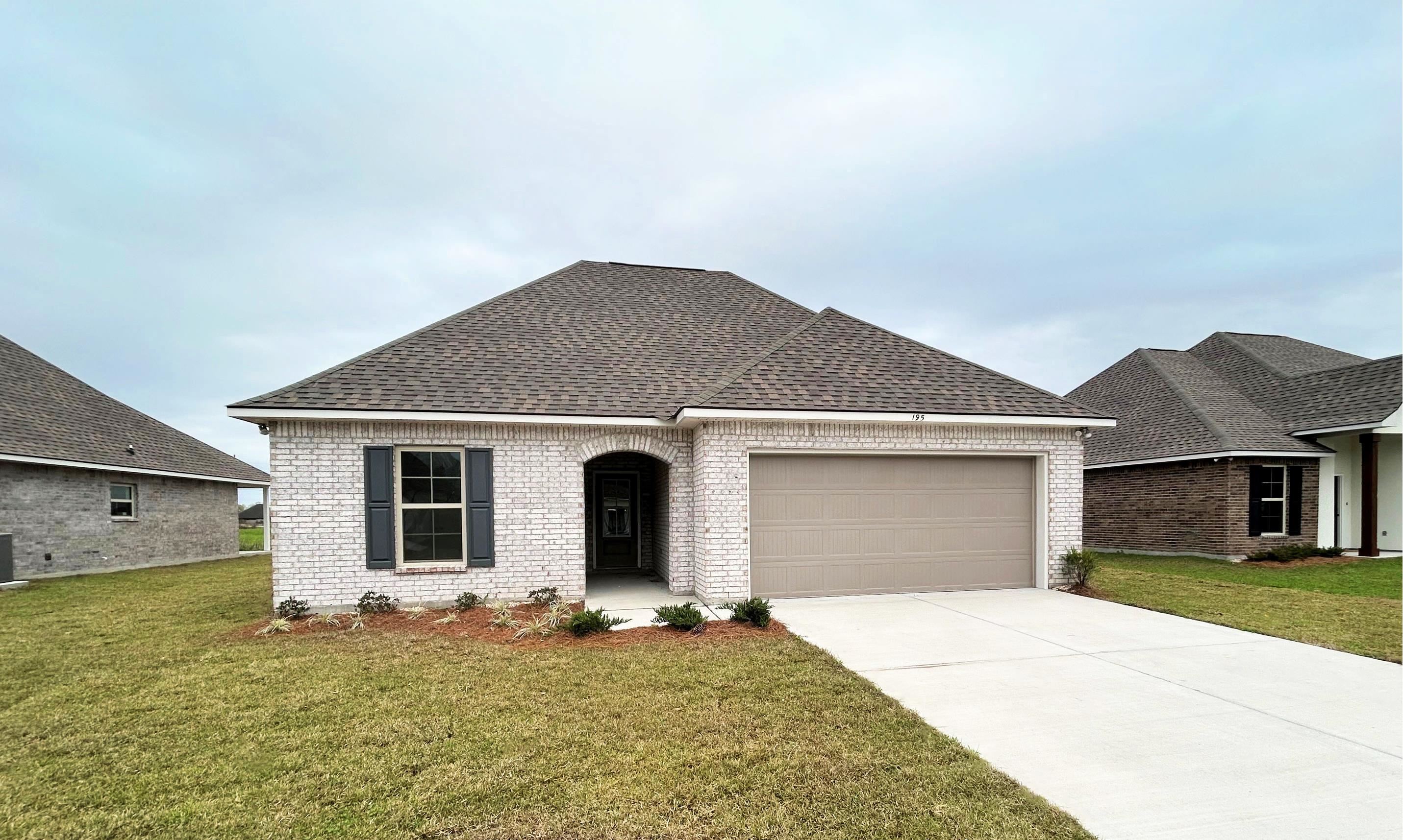 195 Pond Dr