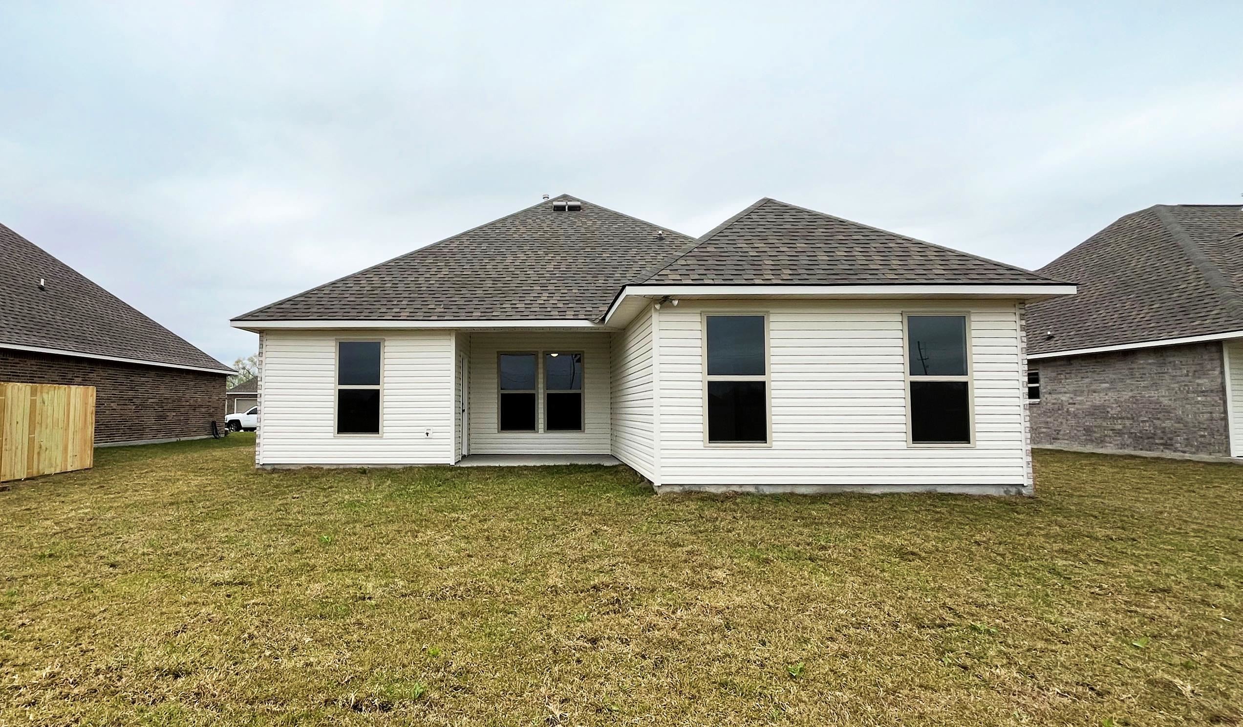 195 Pond Dr