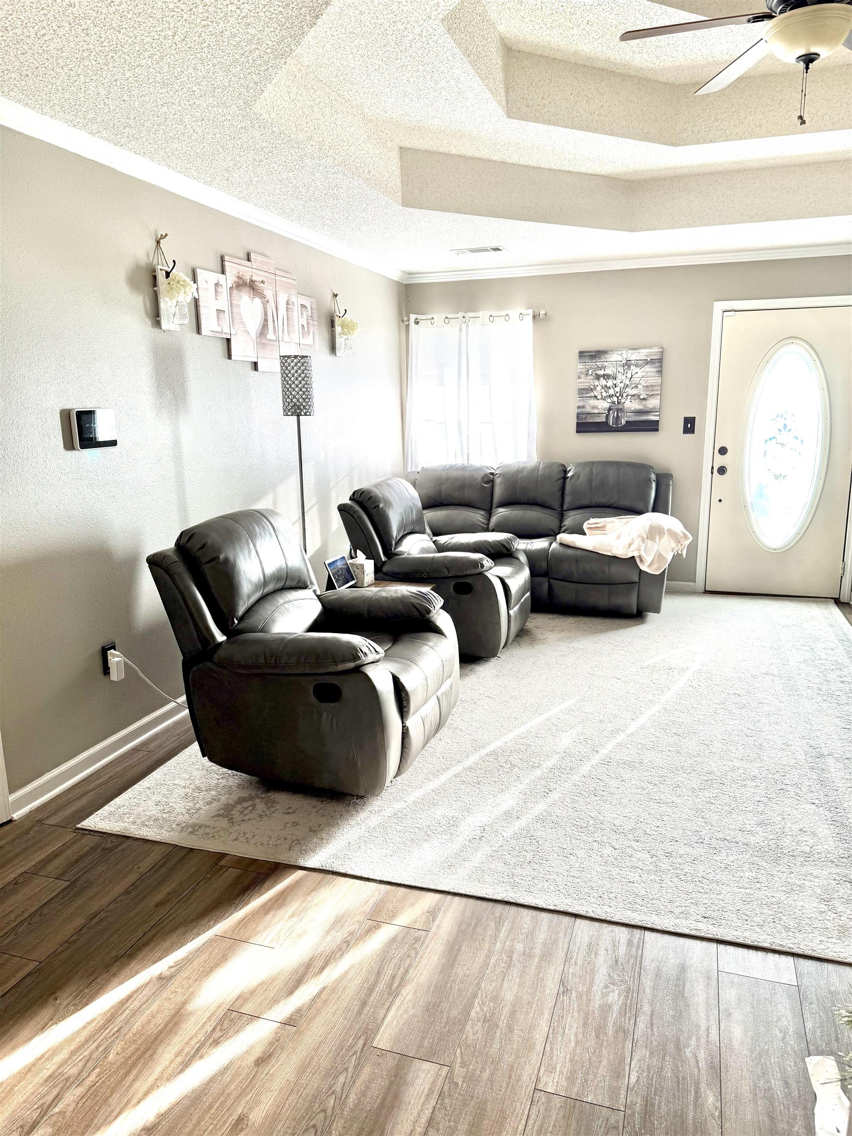 1418 Park Dr