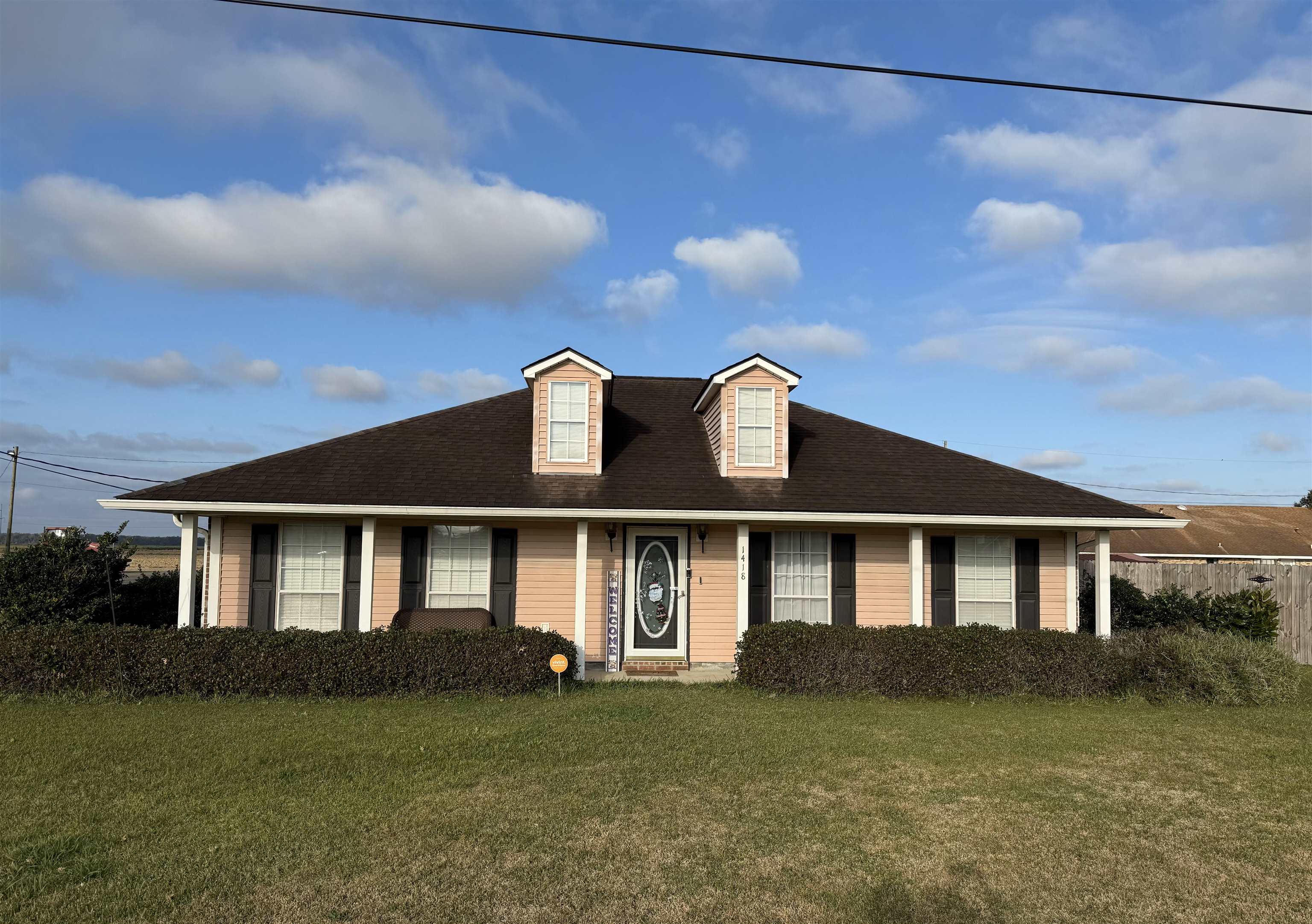 1418 Park Dr