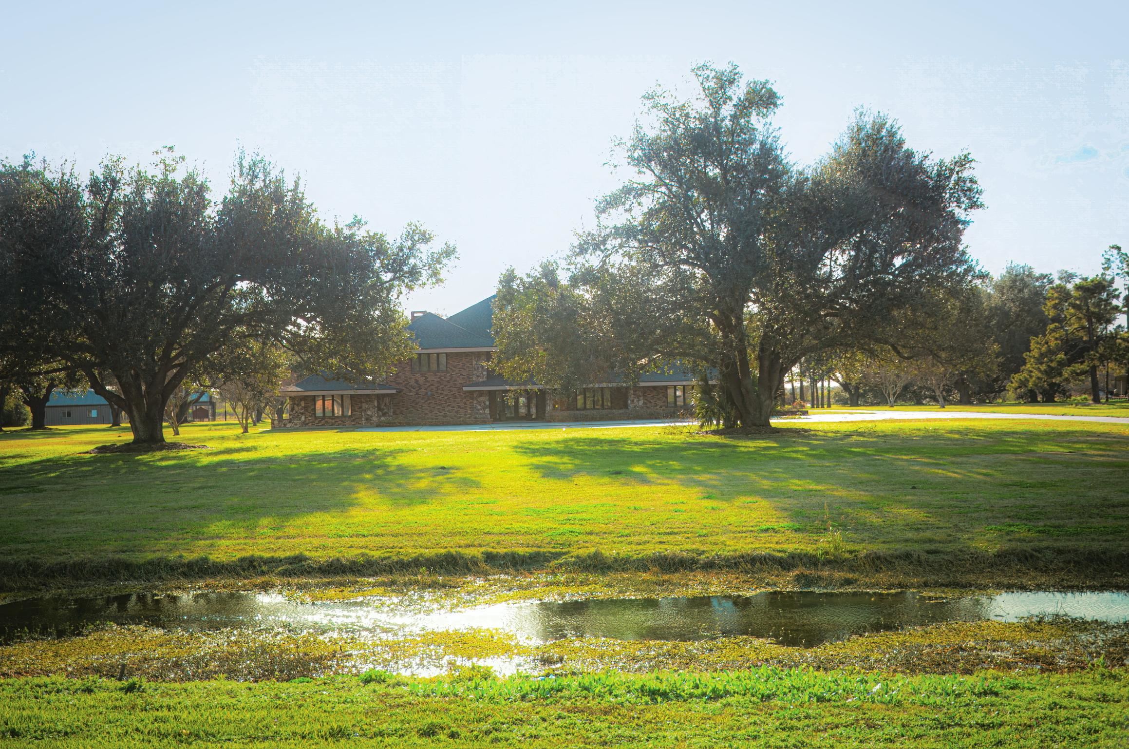 317 Bayou Blue Rd
