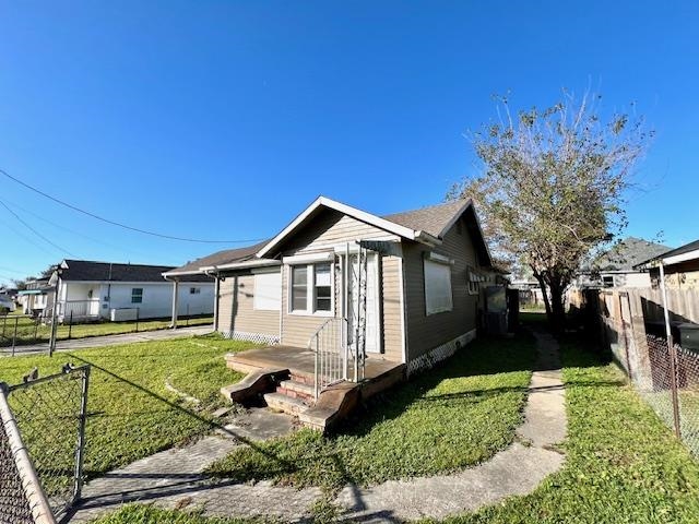 114 Jackson St