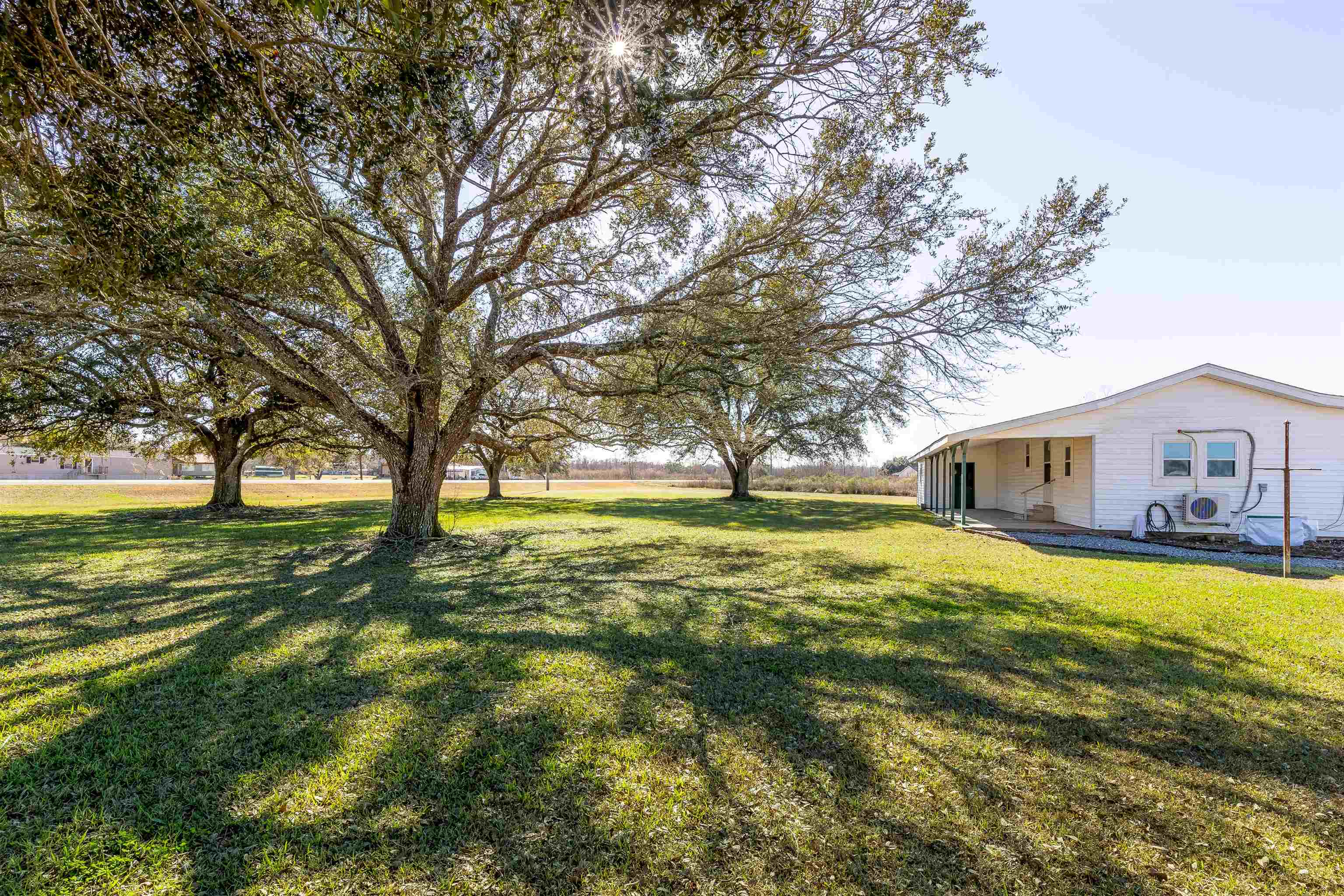 876 Highway 398