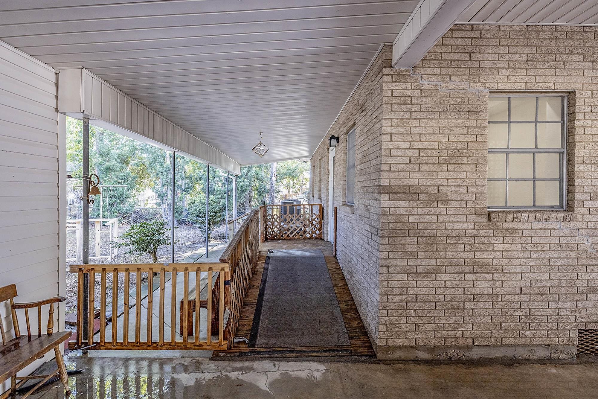 204 New Orleans Boulevard