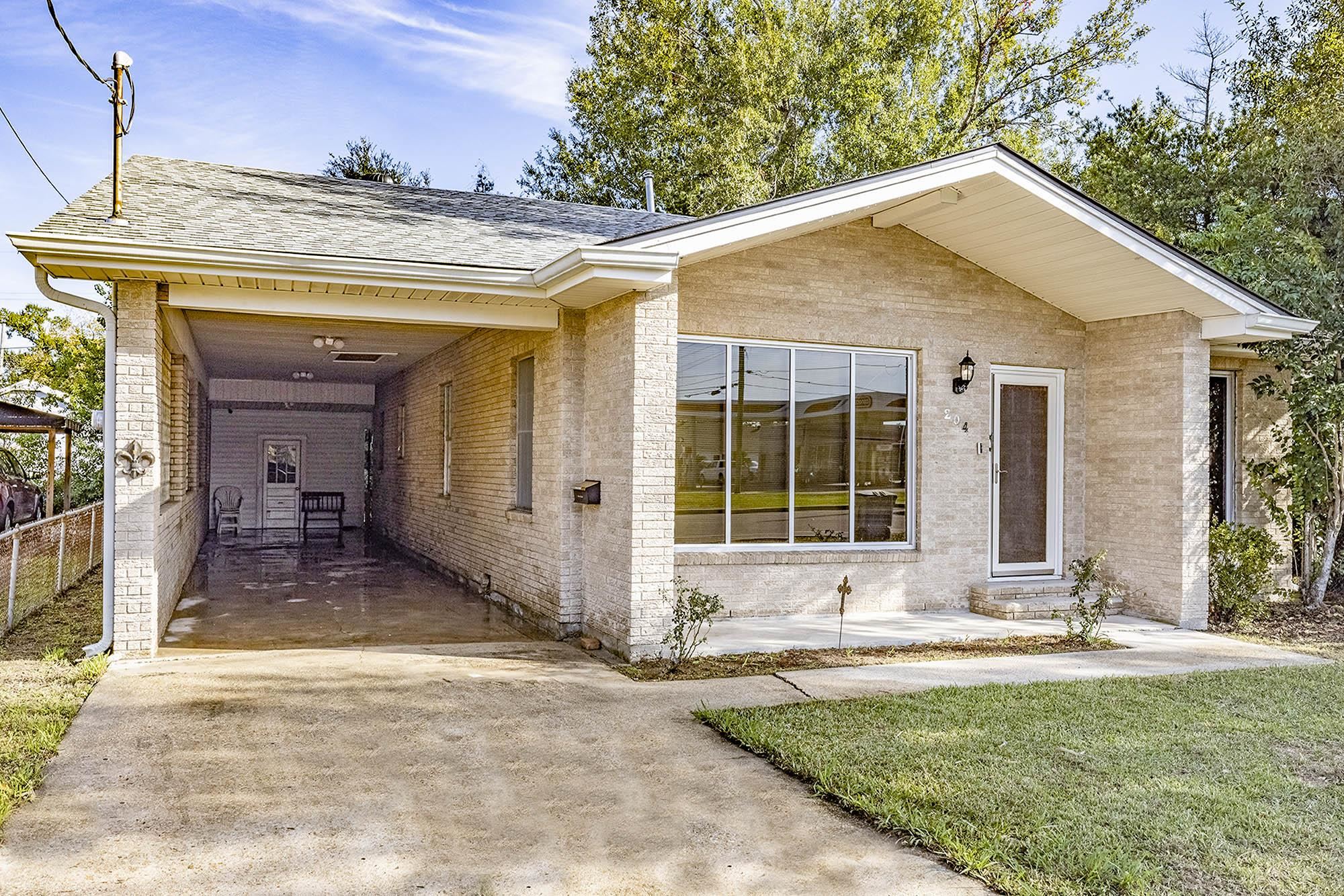 204 New Orleans Boulevard