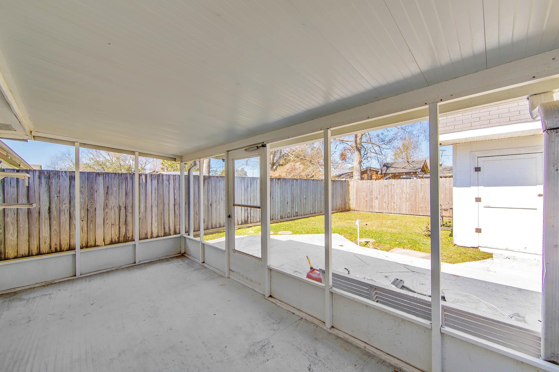 312 Buquet Street