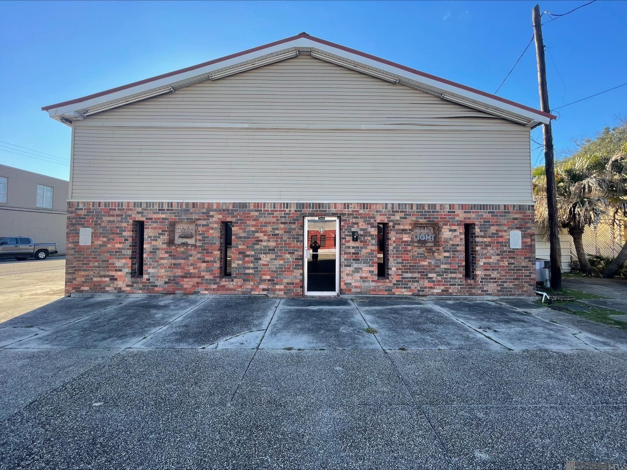 201 N Jefferson Ave