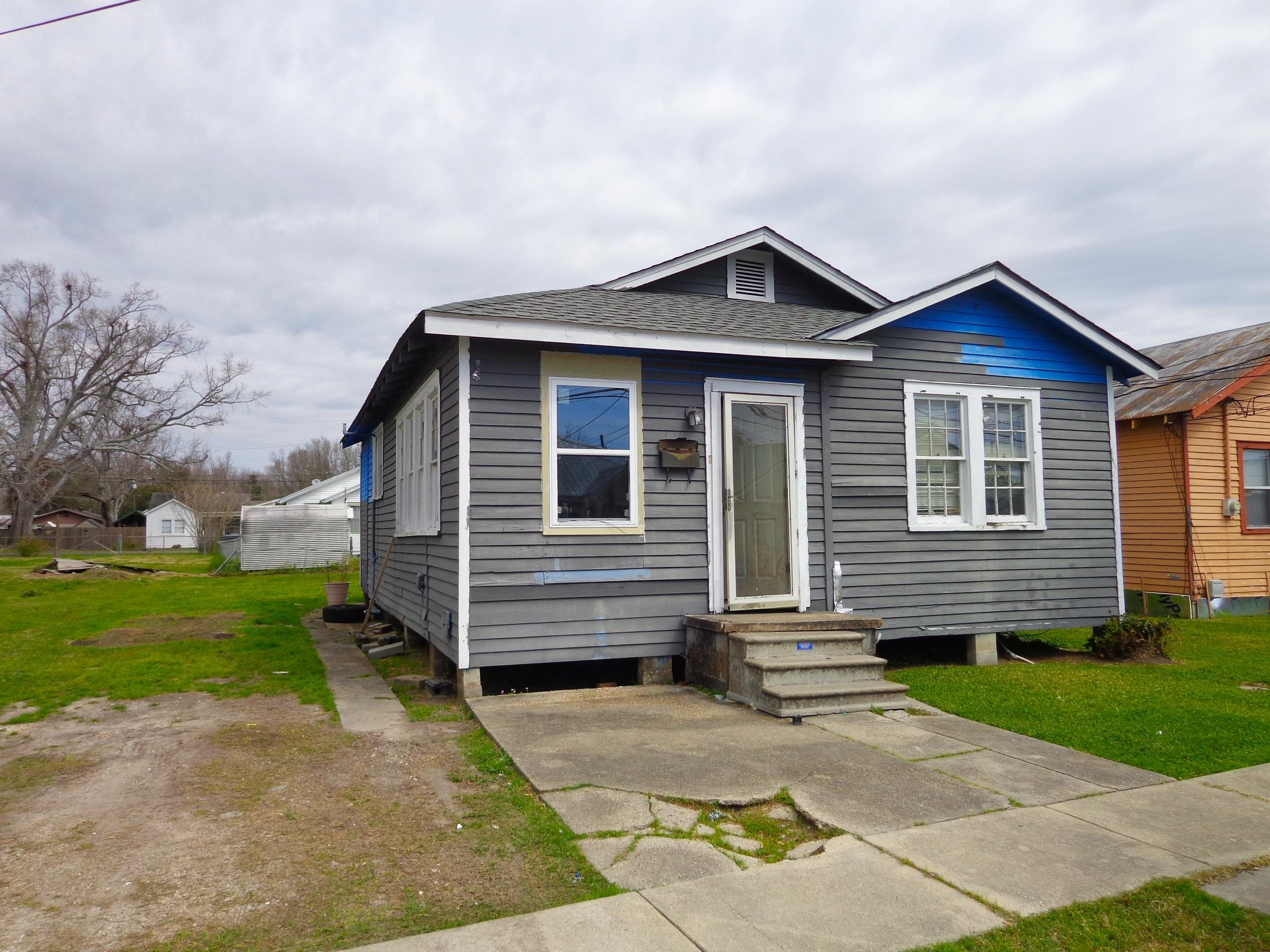 115 N 11th St
