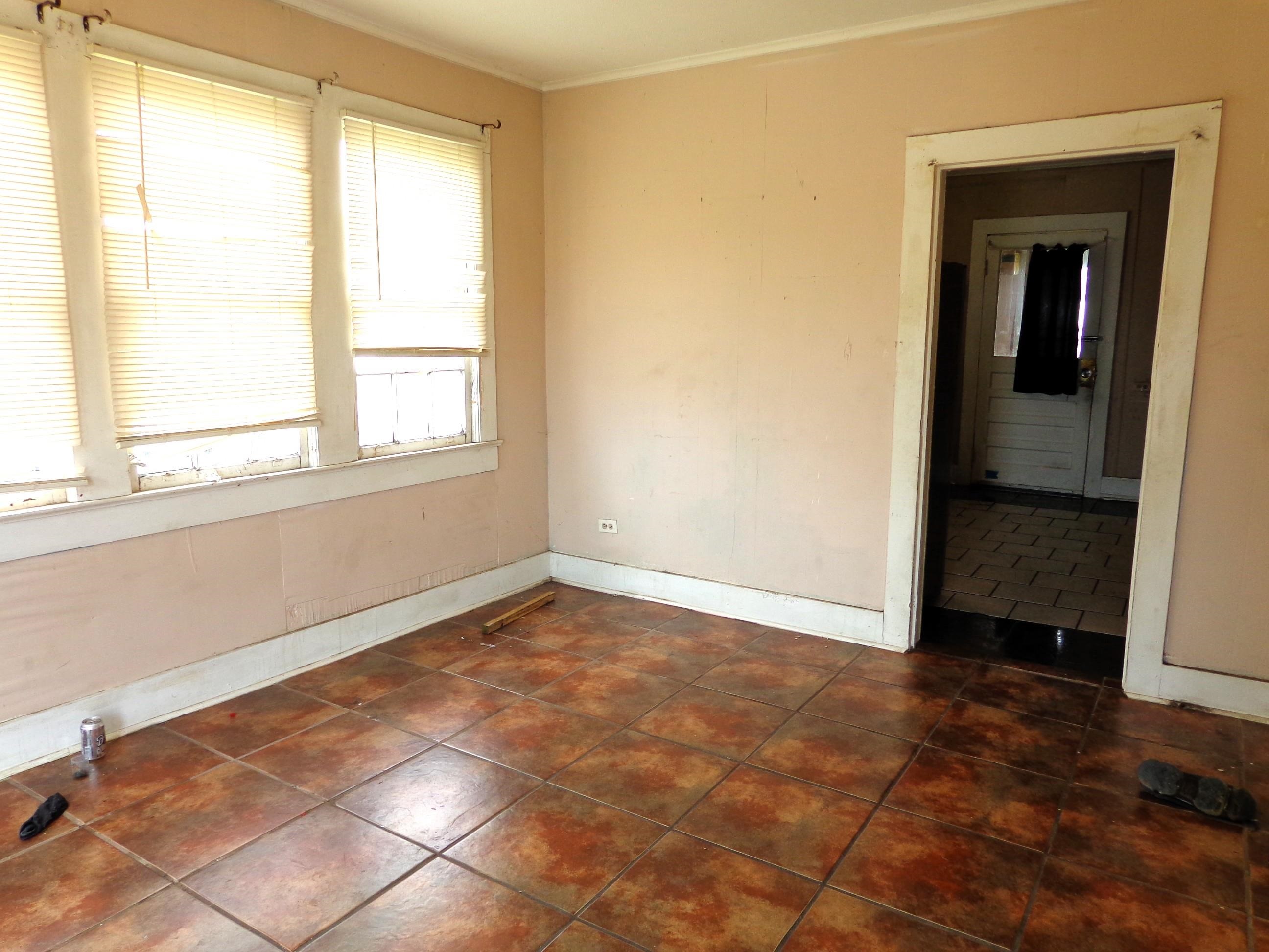 115 N 11th St