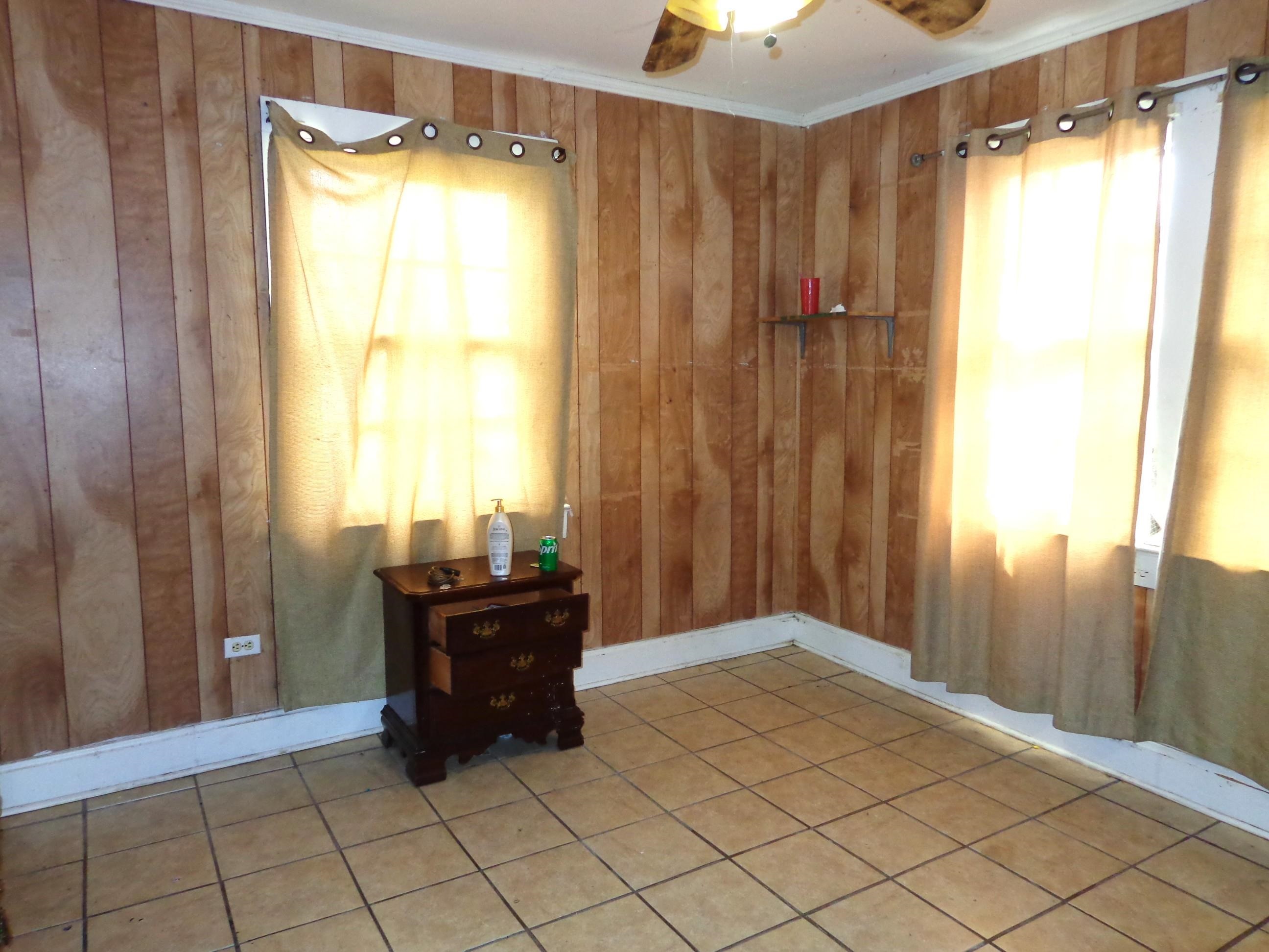 115 N 11th St
