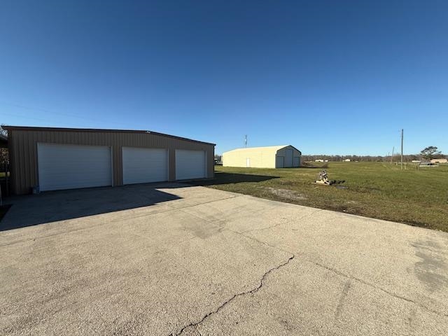 2708 Bayou Blue Rd