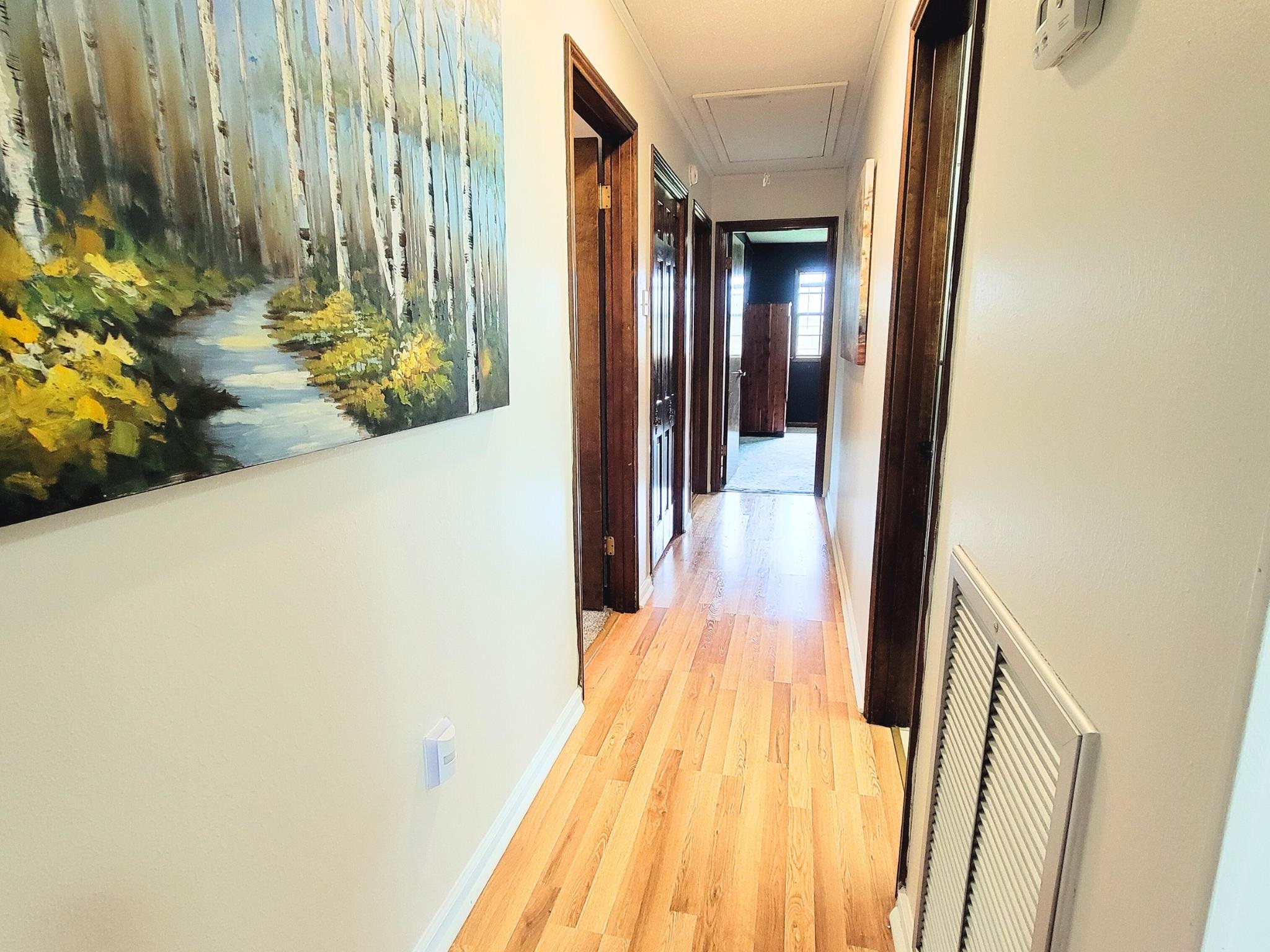 207 Marshall Dr