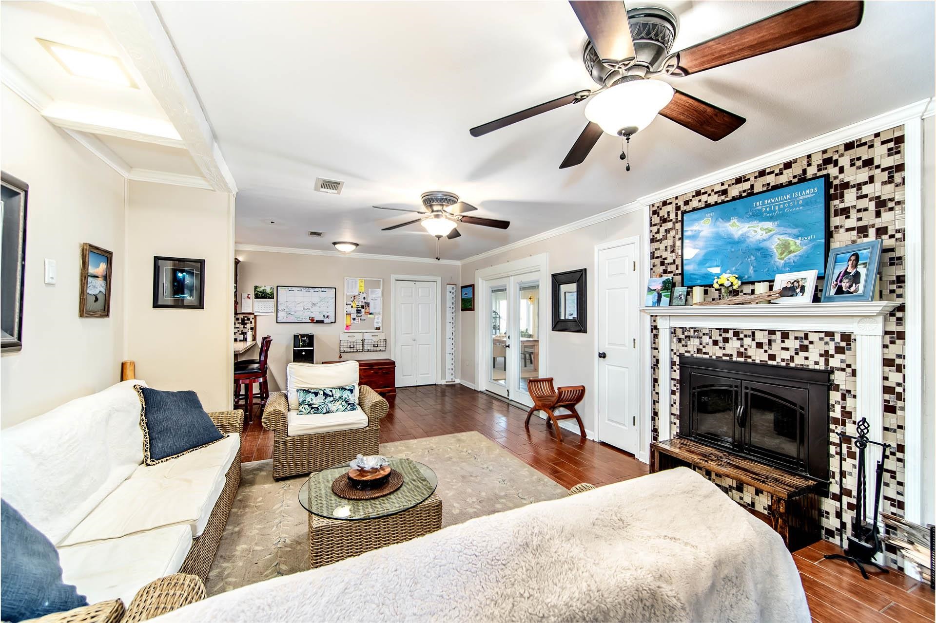 1410 Levee Drive