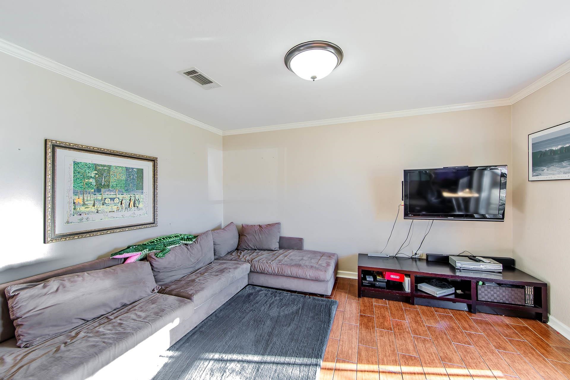 1410 Levee Drive