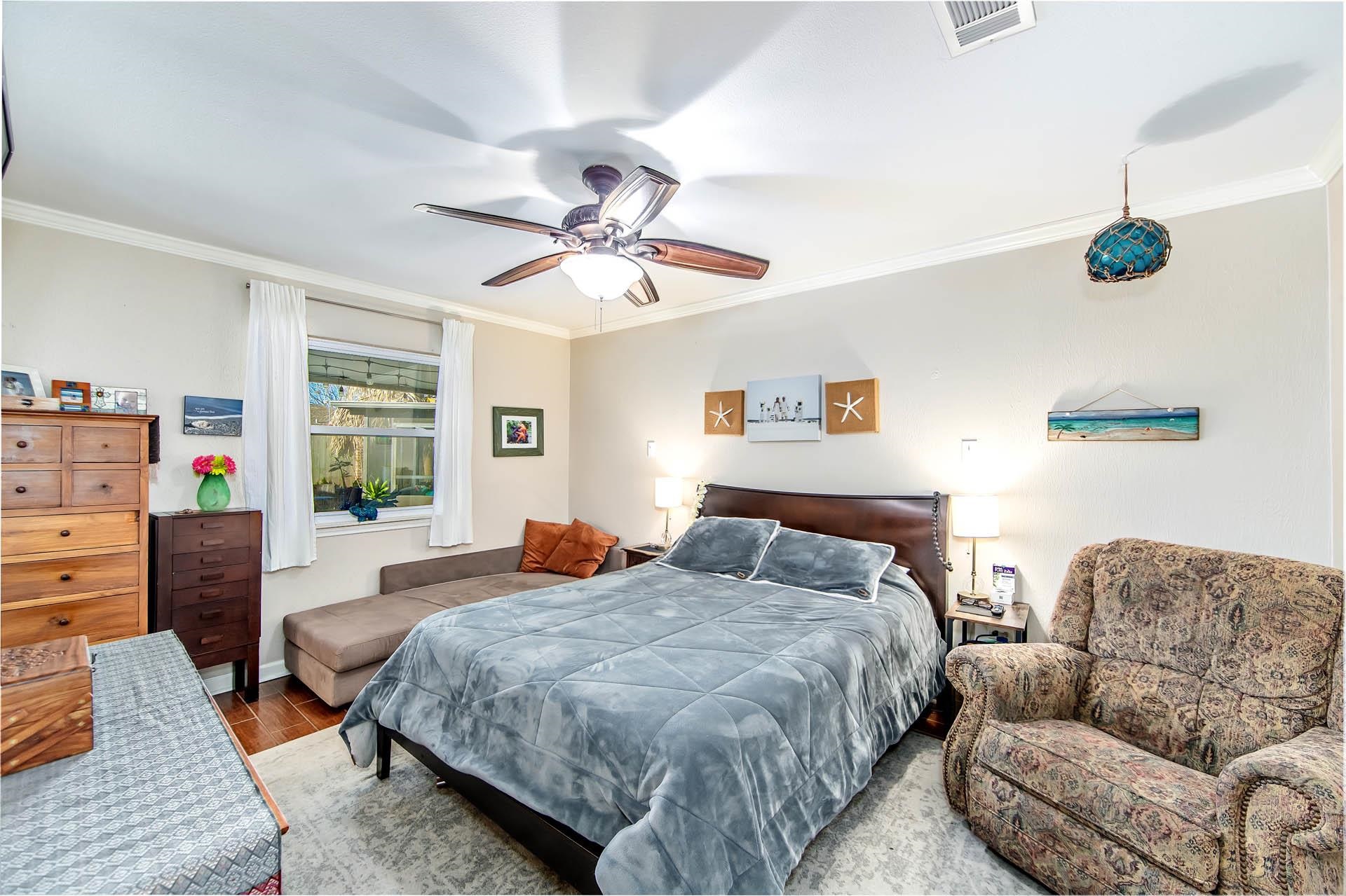 1410 Levee Drive
