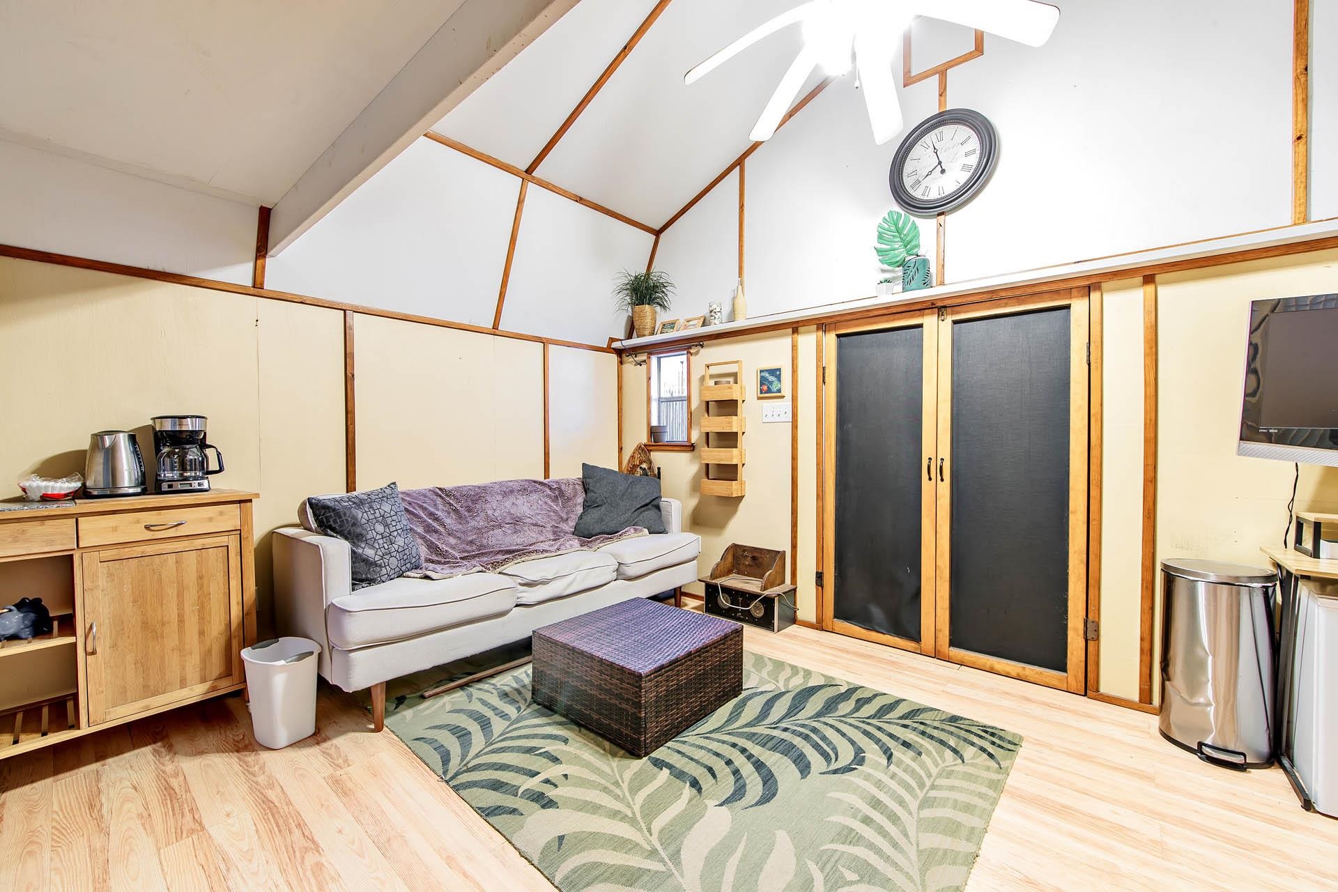 1410 Levee Drive