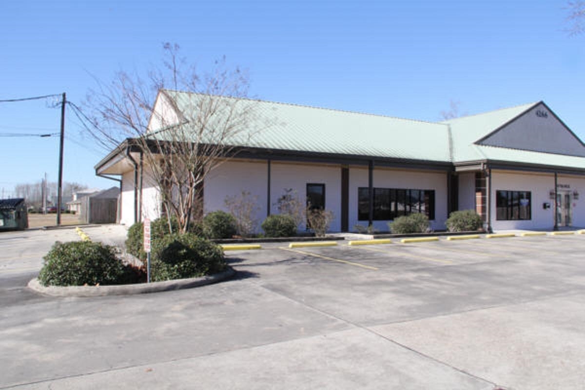 4266 West Main Street