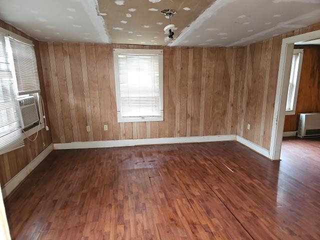 616 Locust St