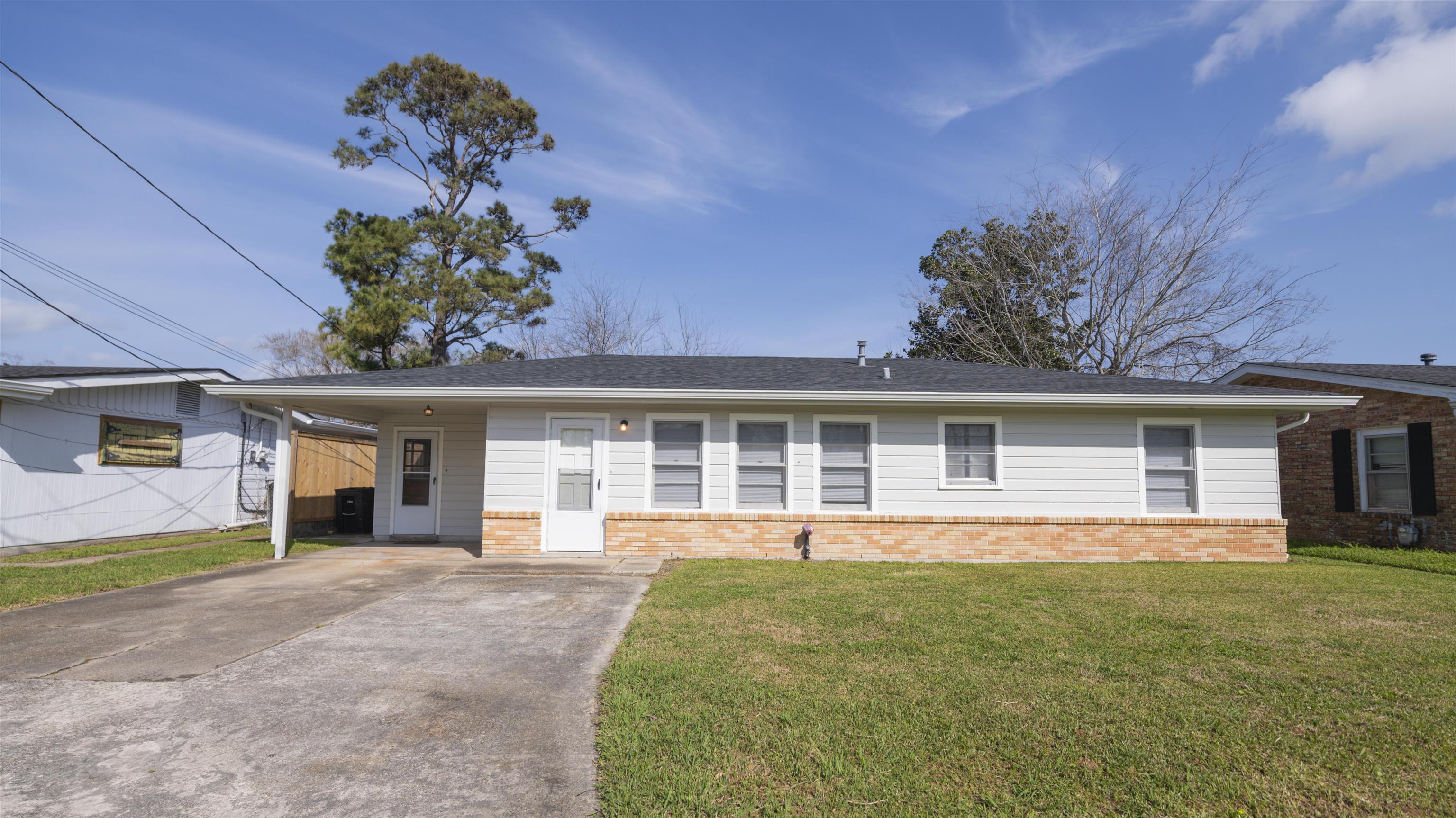 414 Jean St