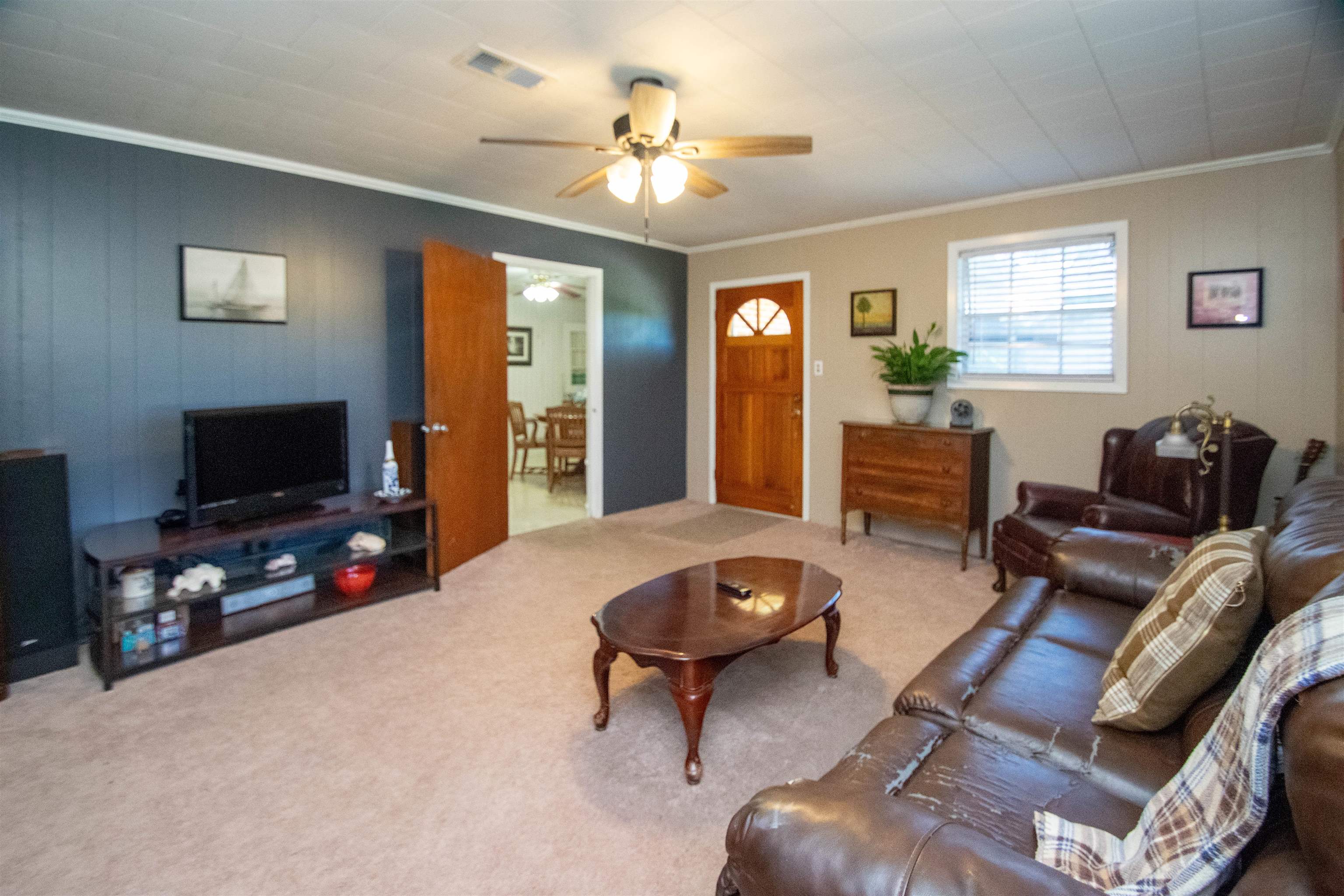1028 Levee Rd