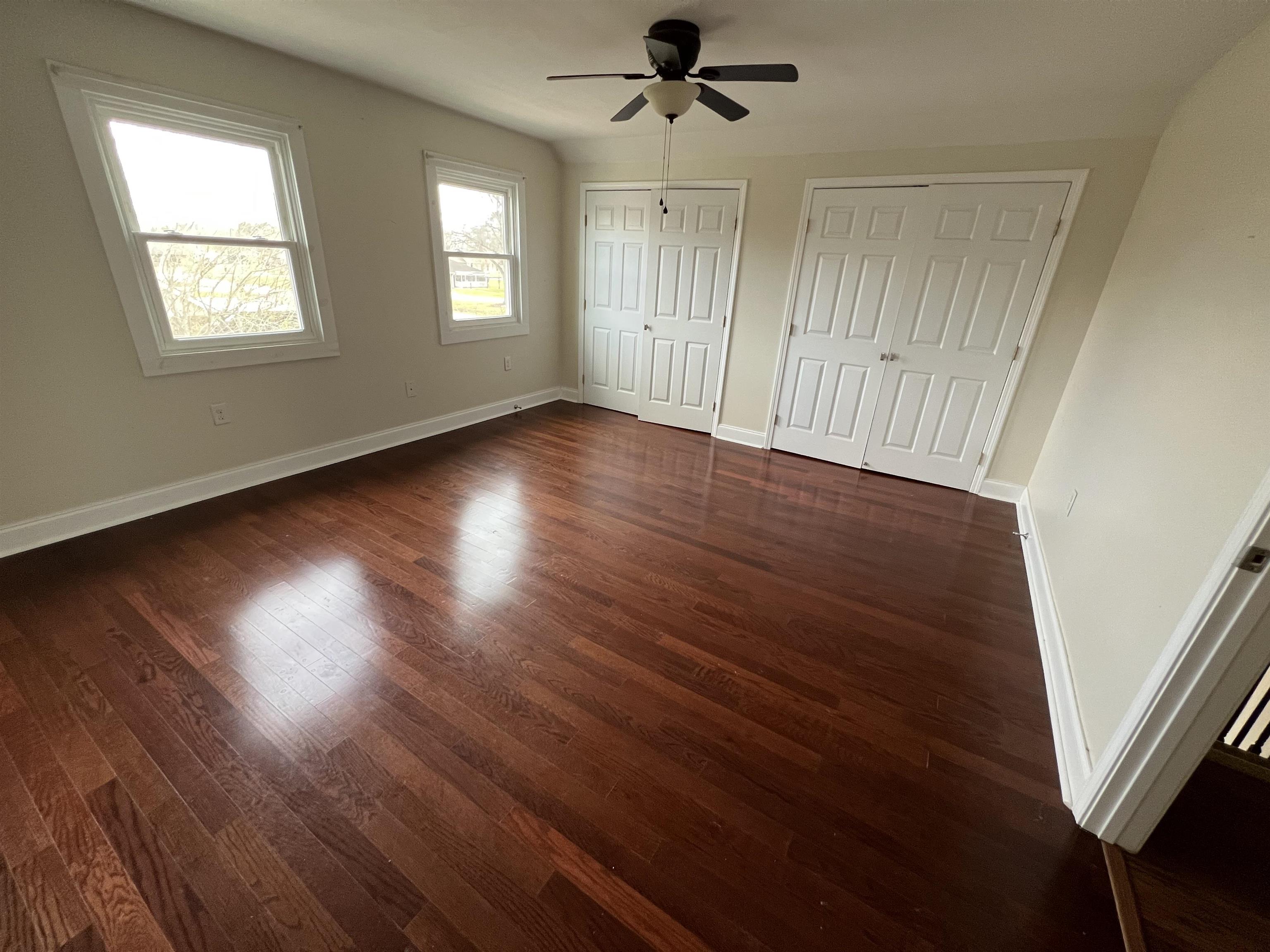106 Sandalwood Dr