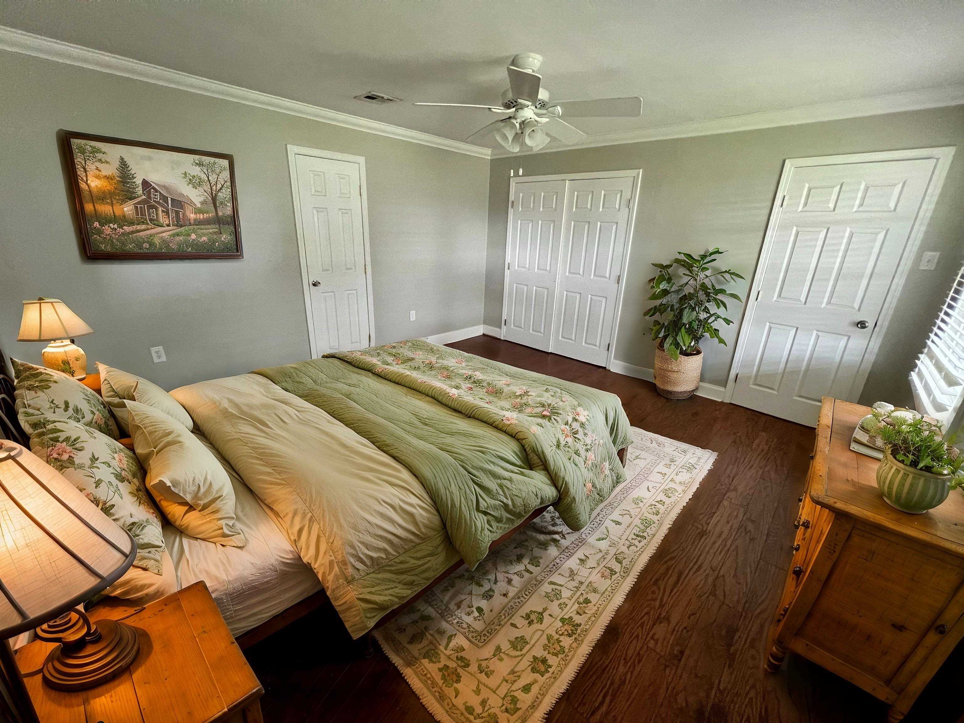 106 Sandalwood Dr