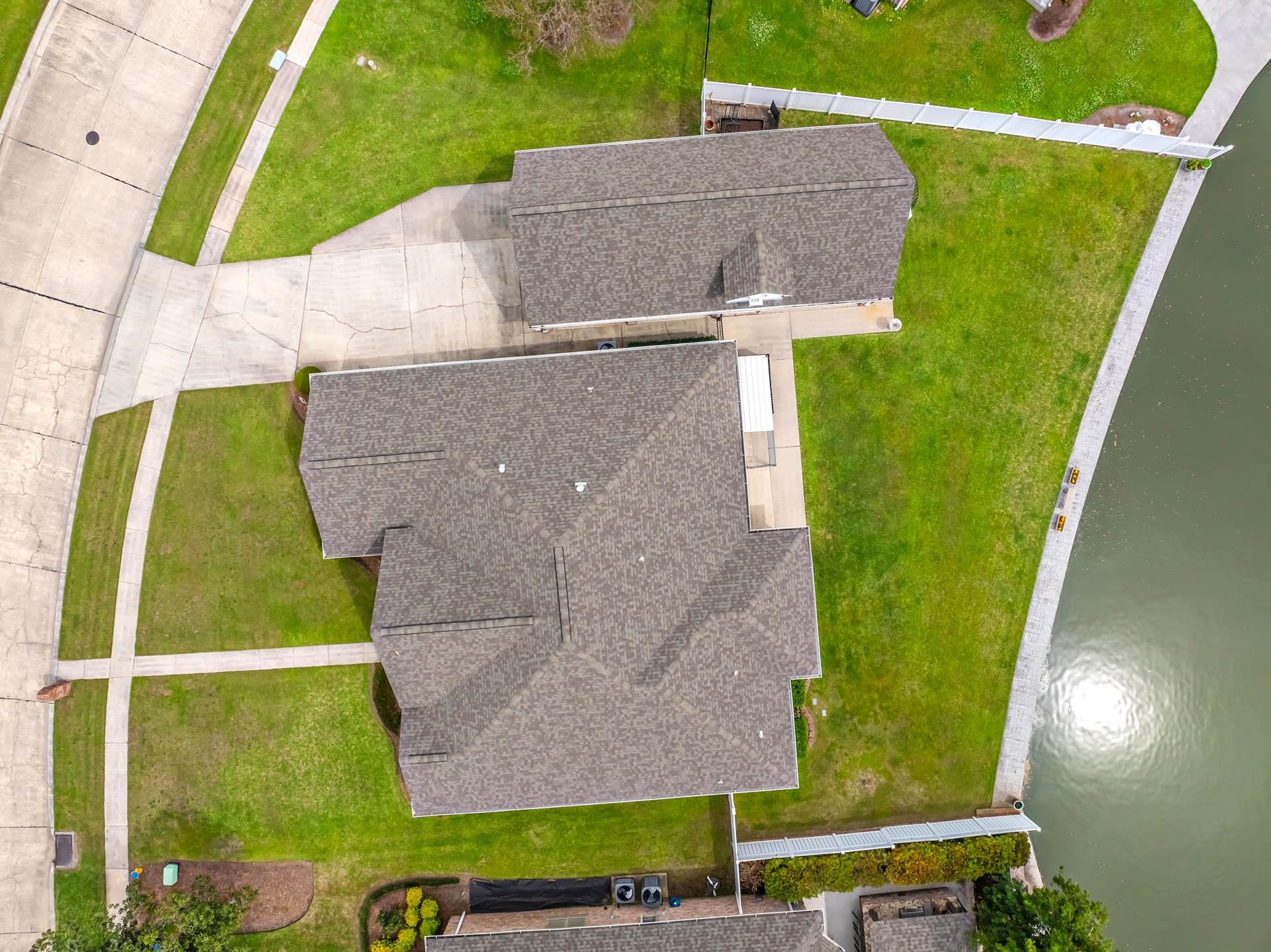 146 Meandering Way