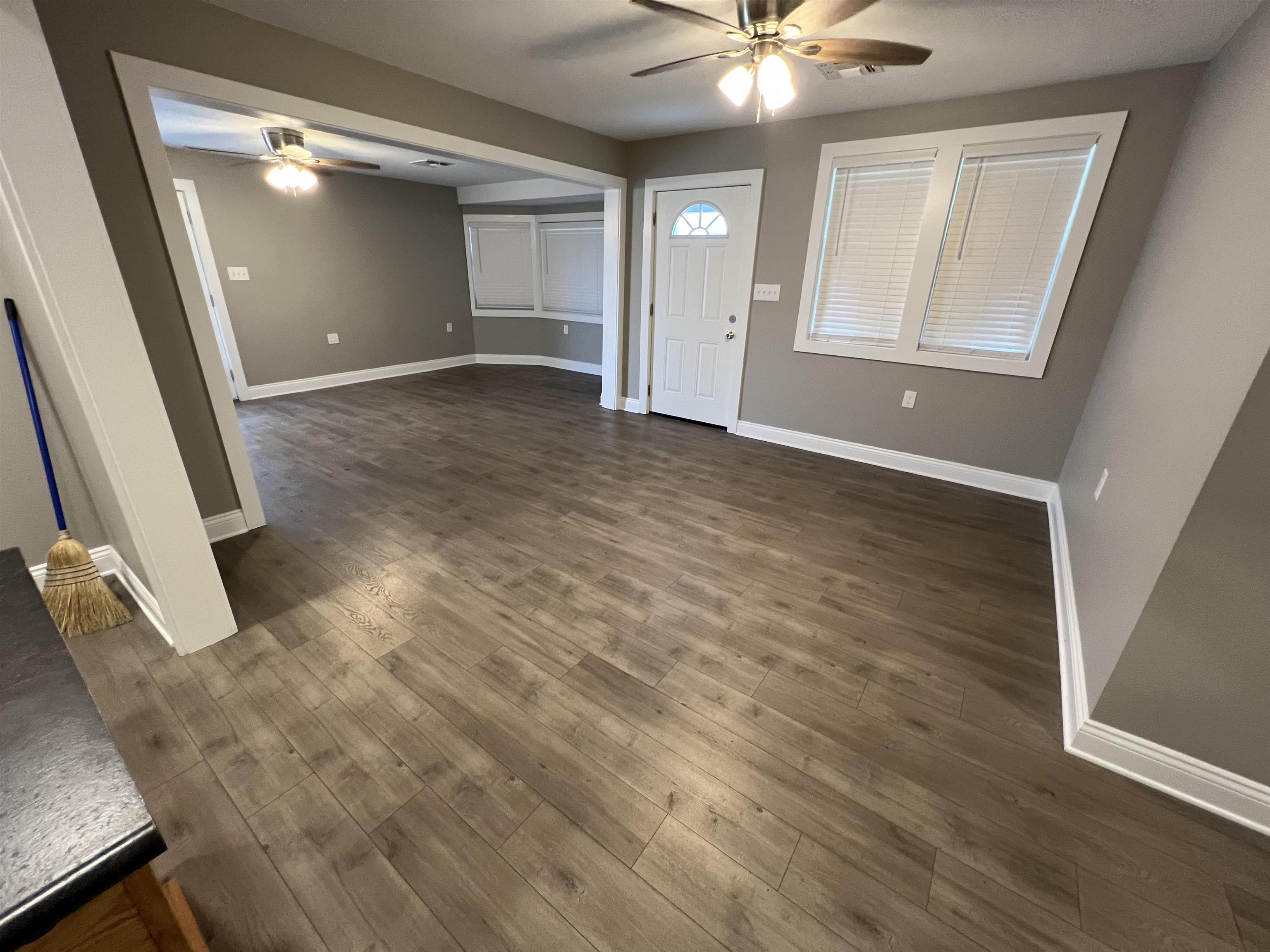 318 Walnut St