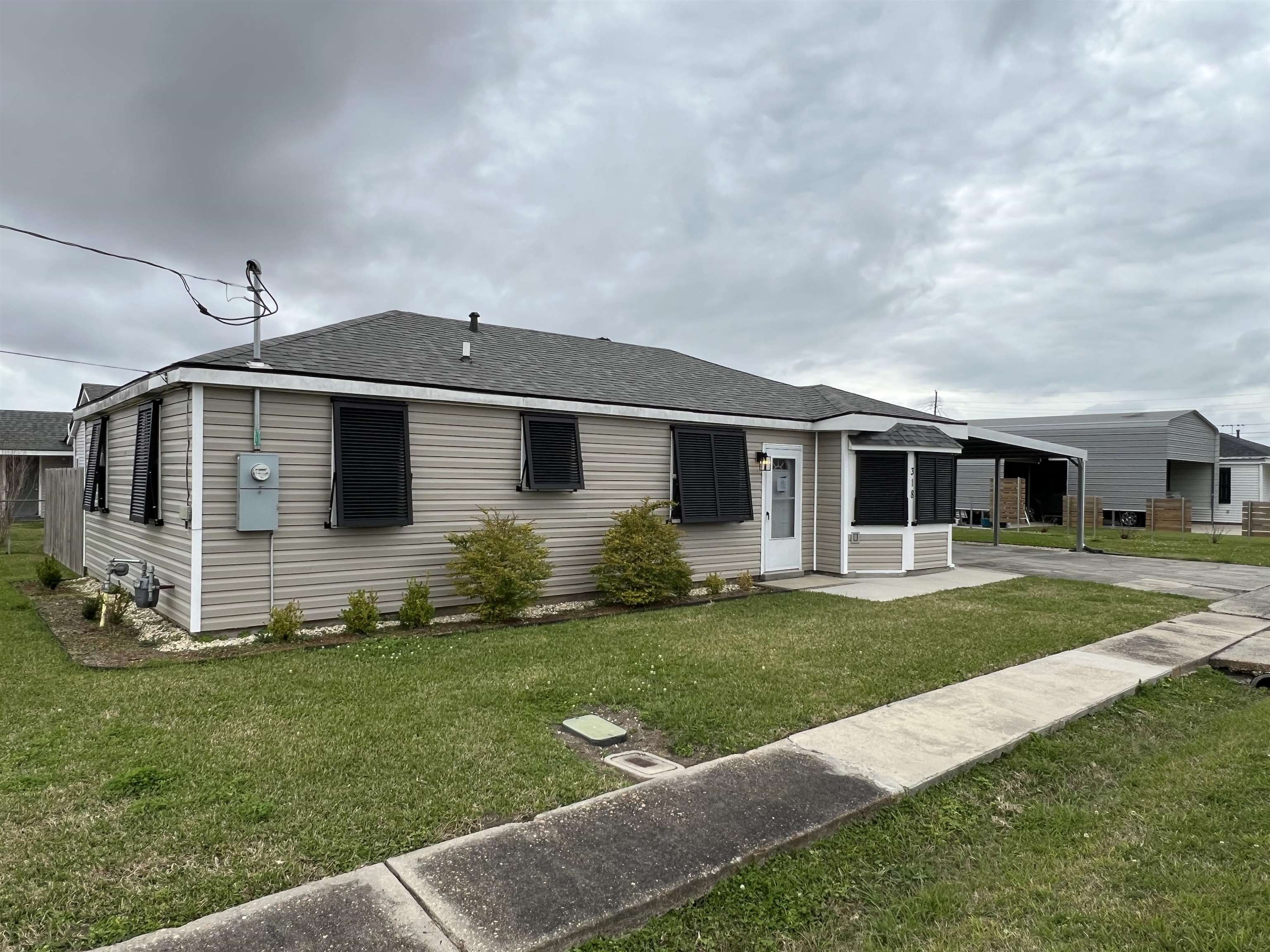 318 Walnut St