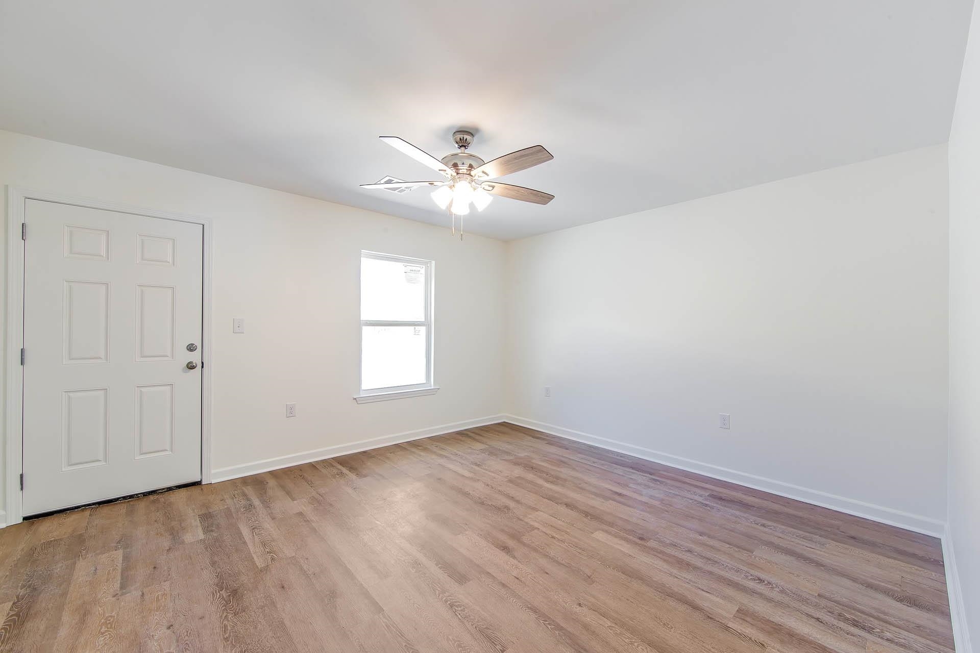 1300 Lafourche Drive # 104 Unit: #104