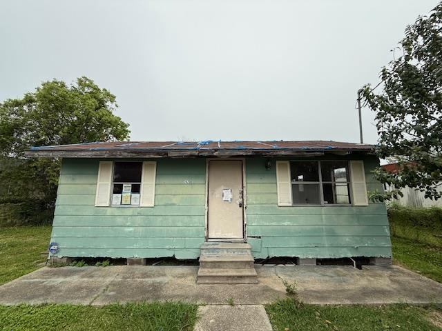 2620 Isaac St