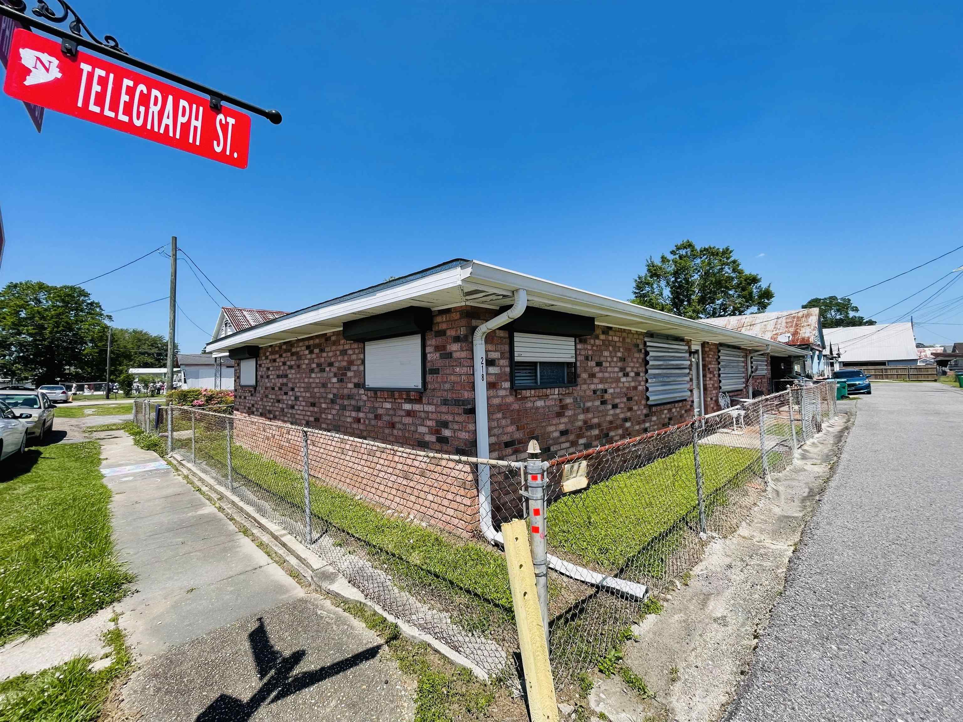 218 Telegraph