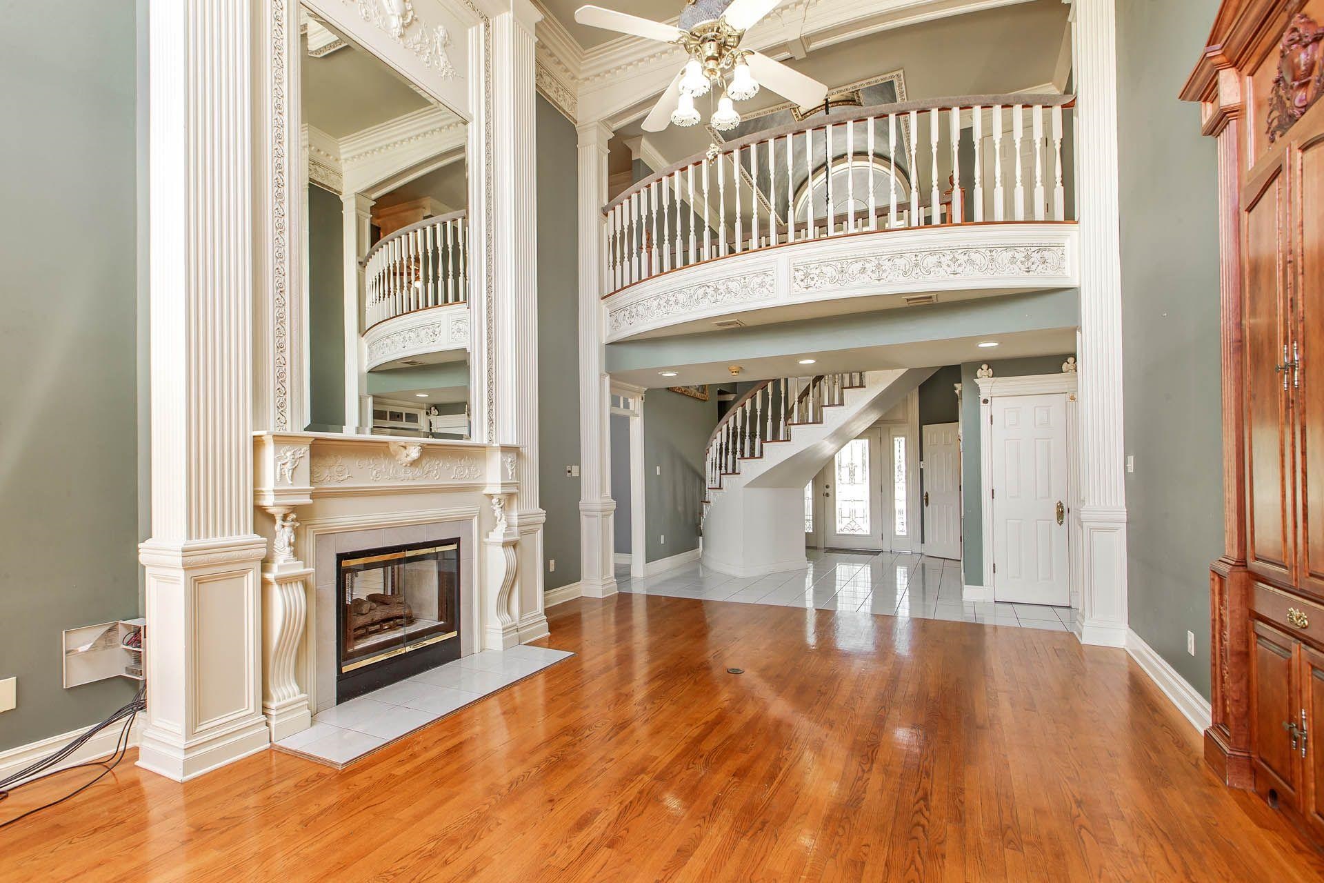 16 Richland Row