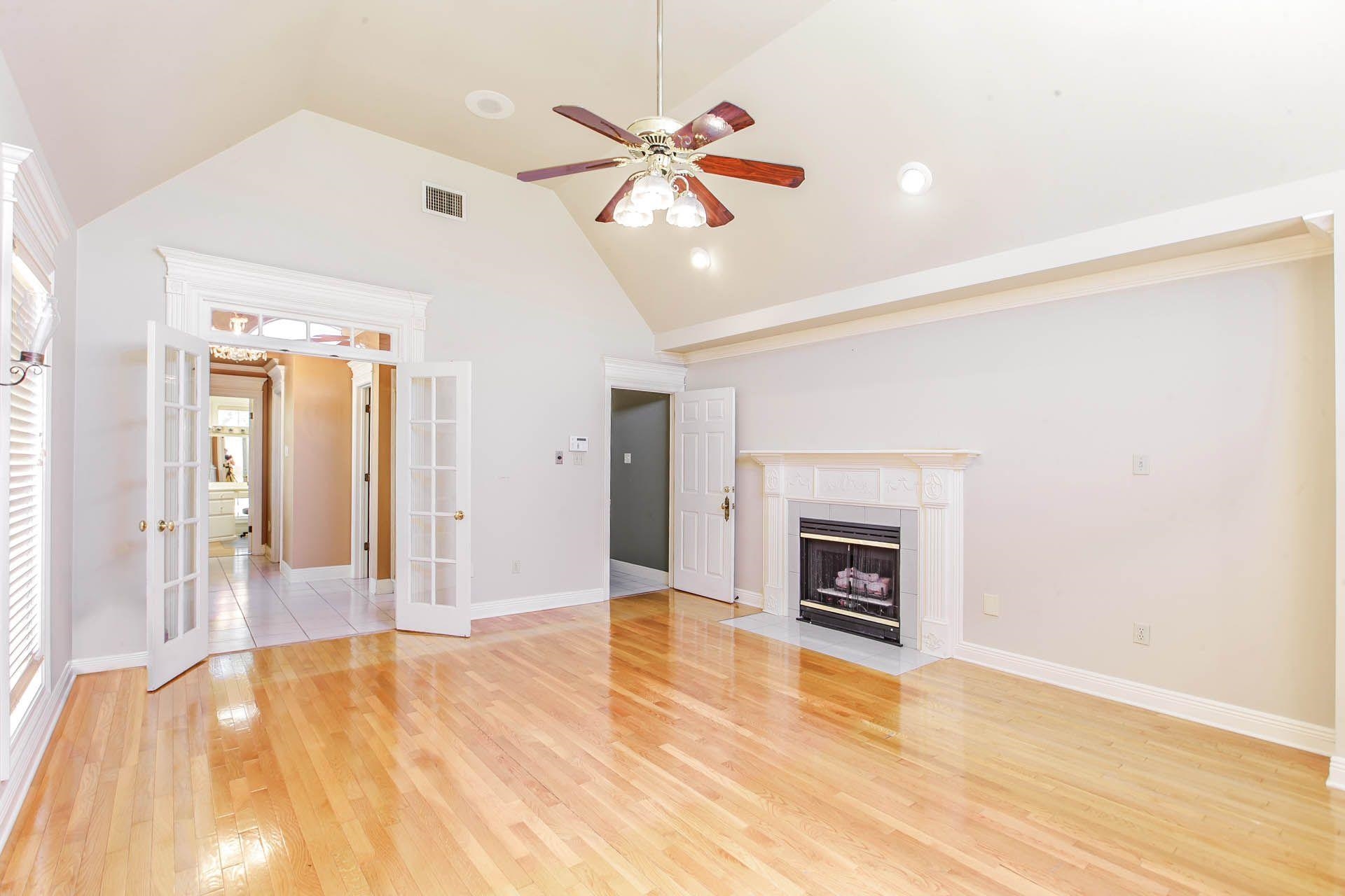 16 Richland Row