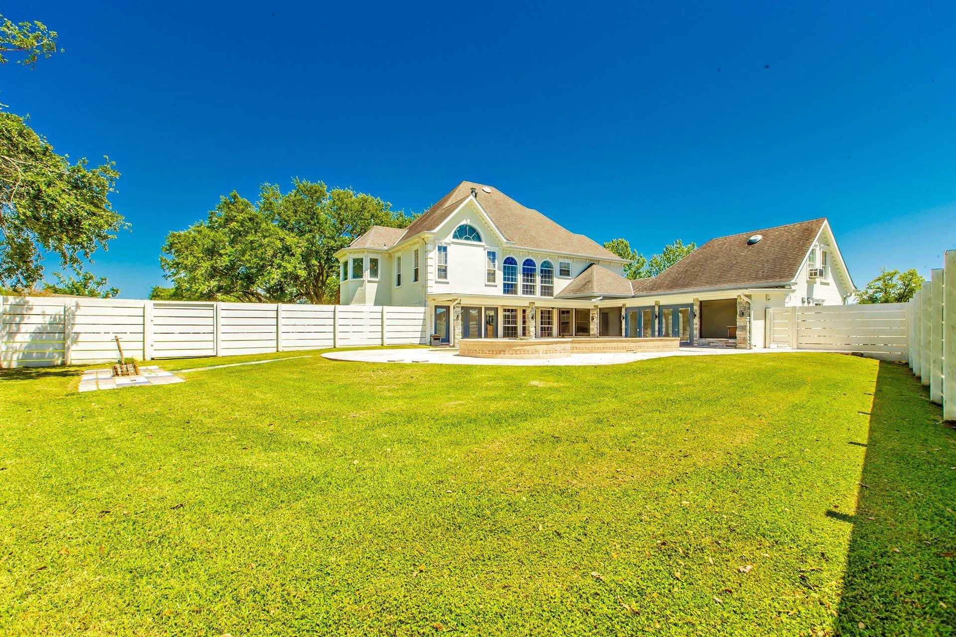 16 Richland Row