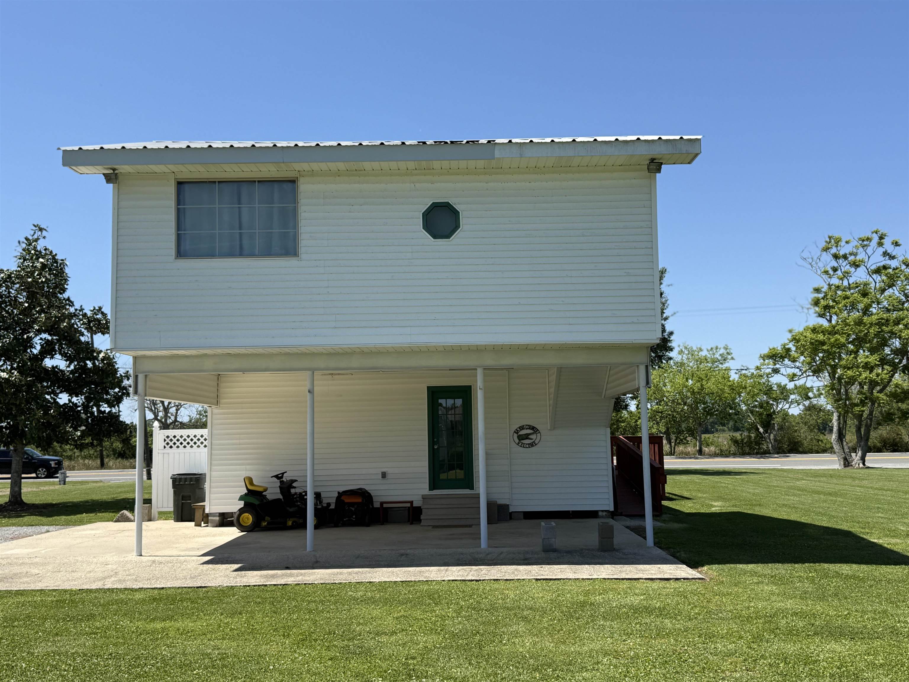 453 Highway 55