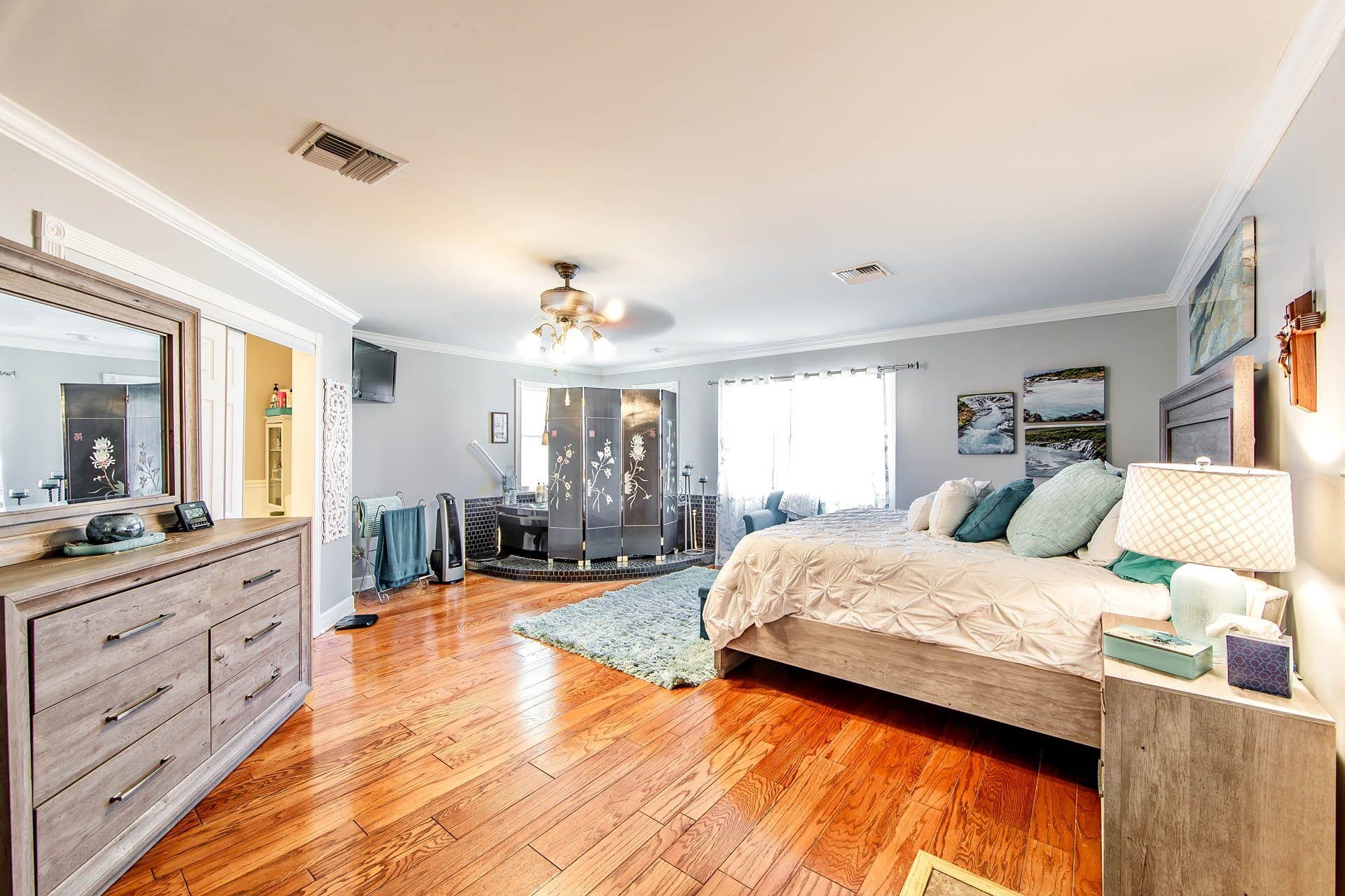 321 Jacobs St.