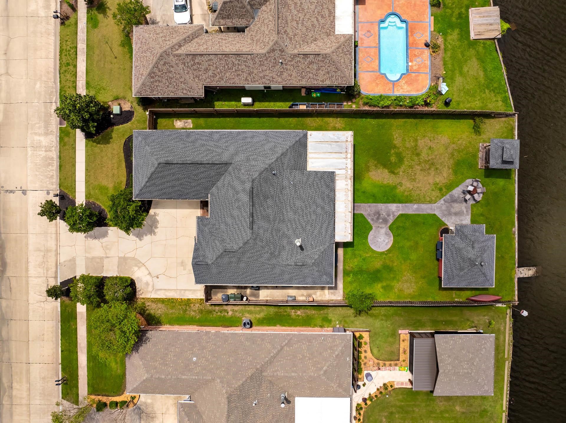 222 Ravensaide Drive