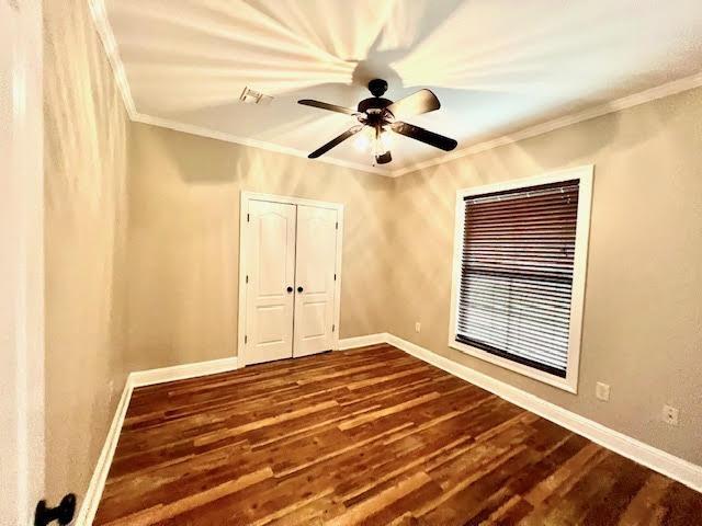245 N Prairie Rd
