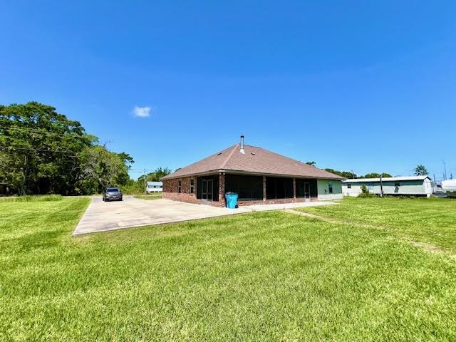 245 N Prairie Rd