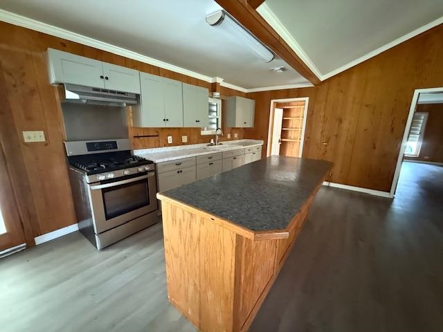 284 East 53rd Street