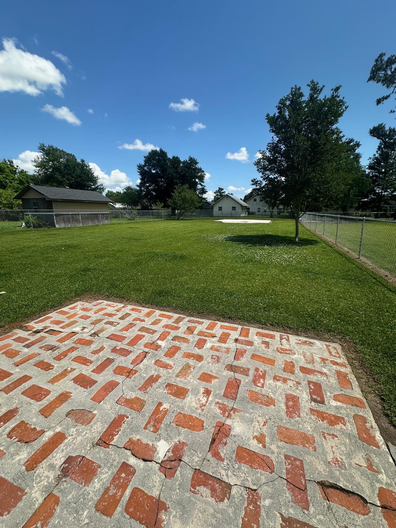 124 Evelyn Avenue