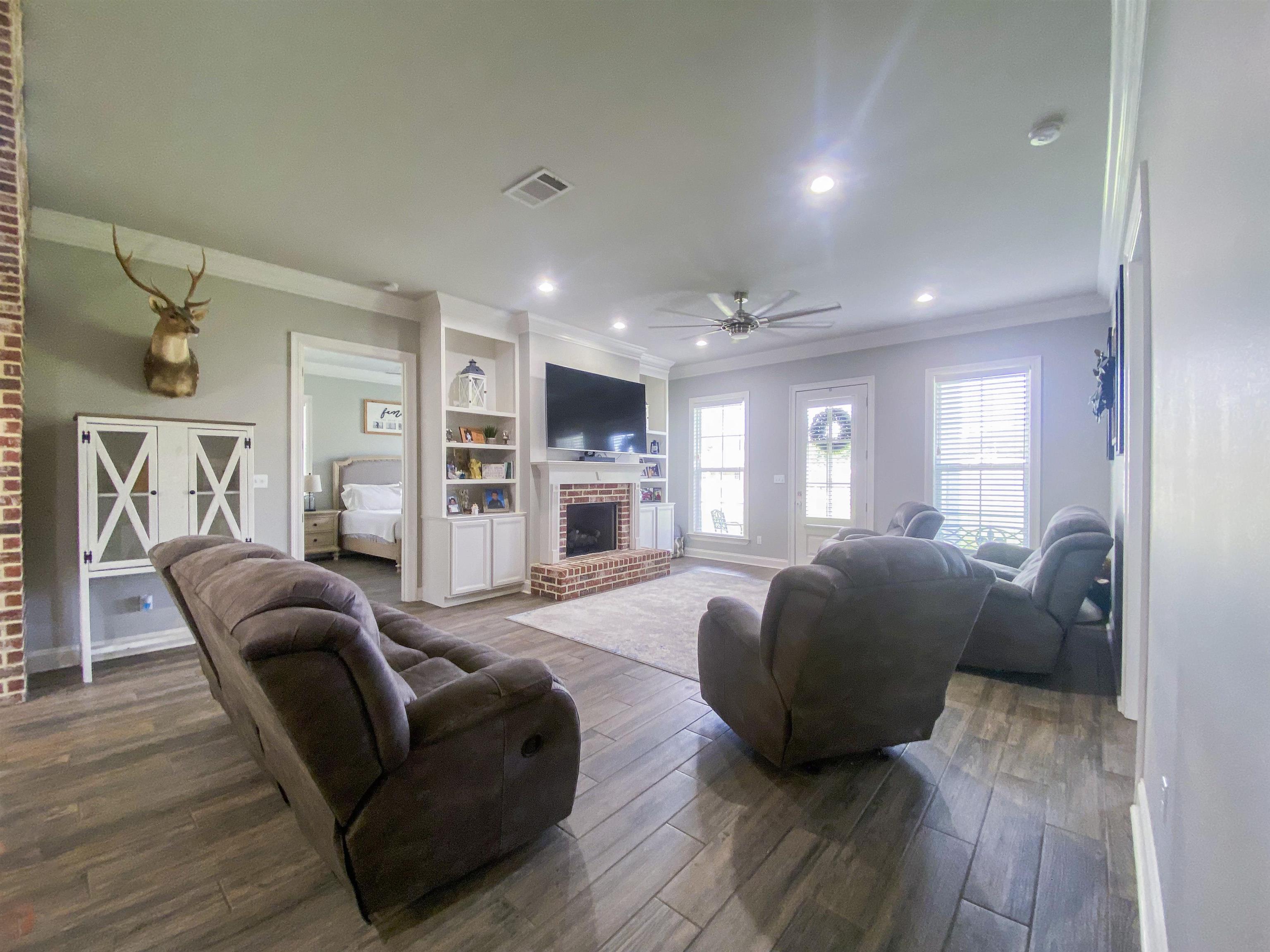 303 North Main Project Road