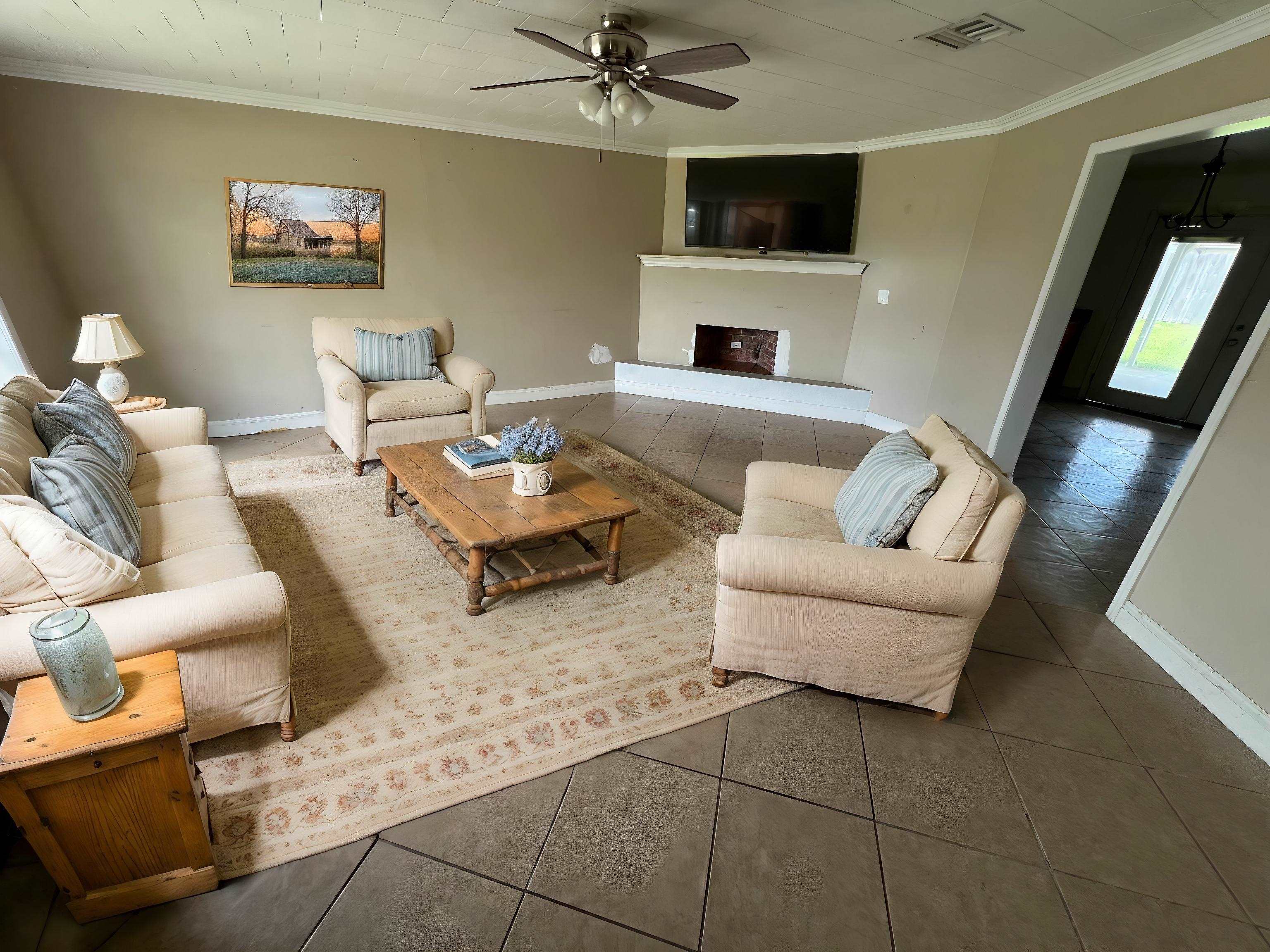 307 Melody Dr