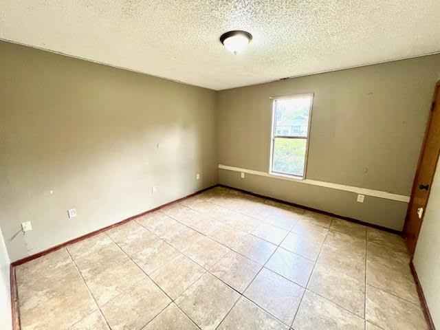 4536 Raleigh Dr