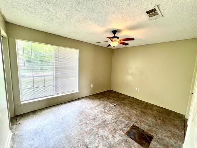 9127 Baronne Dr