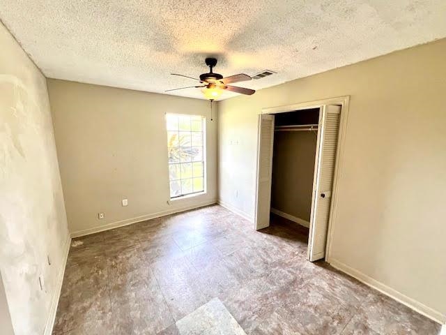 9127 Baronne Dr