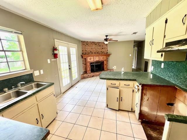 9127 Baronne Dr