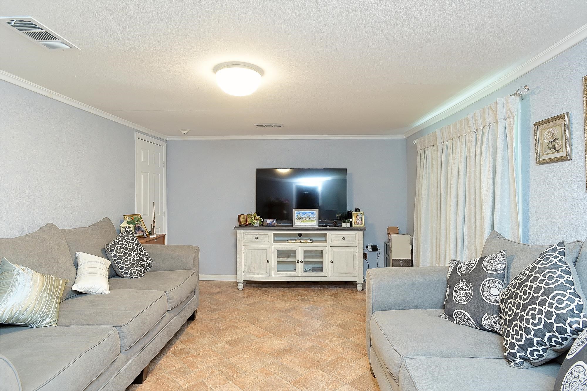 222 Sterling Dr