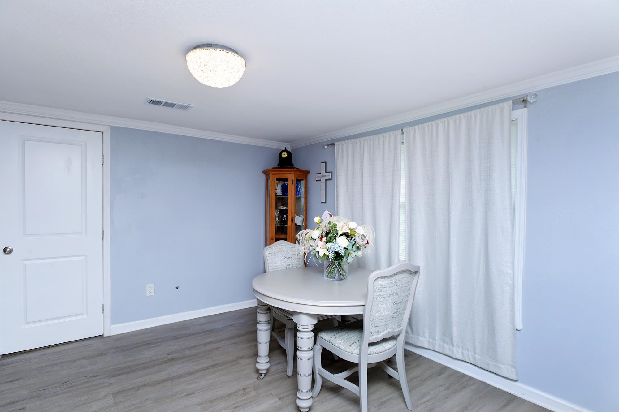 222 Sterling Dr